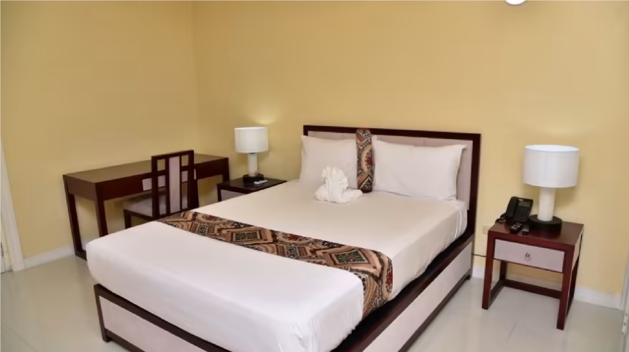 Double Queen Size Bed