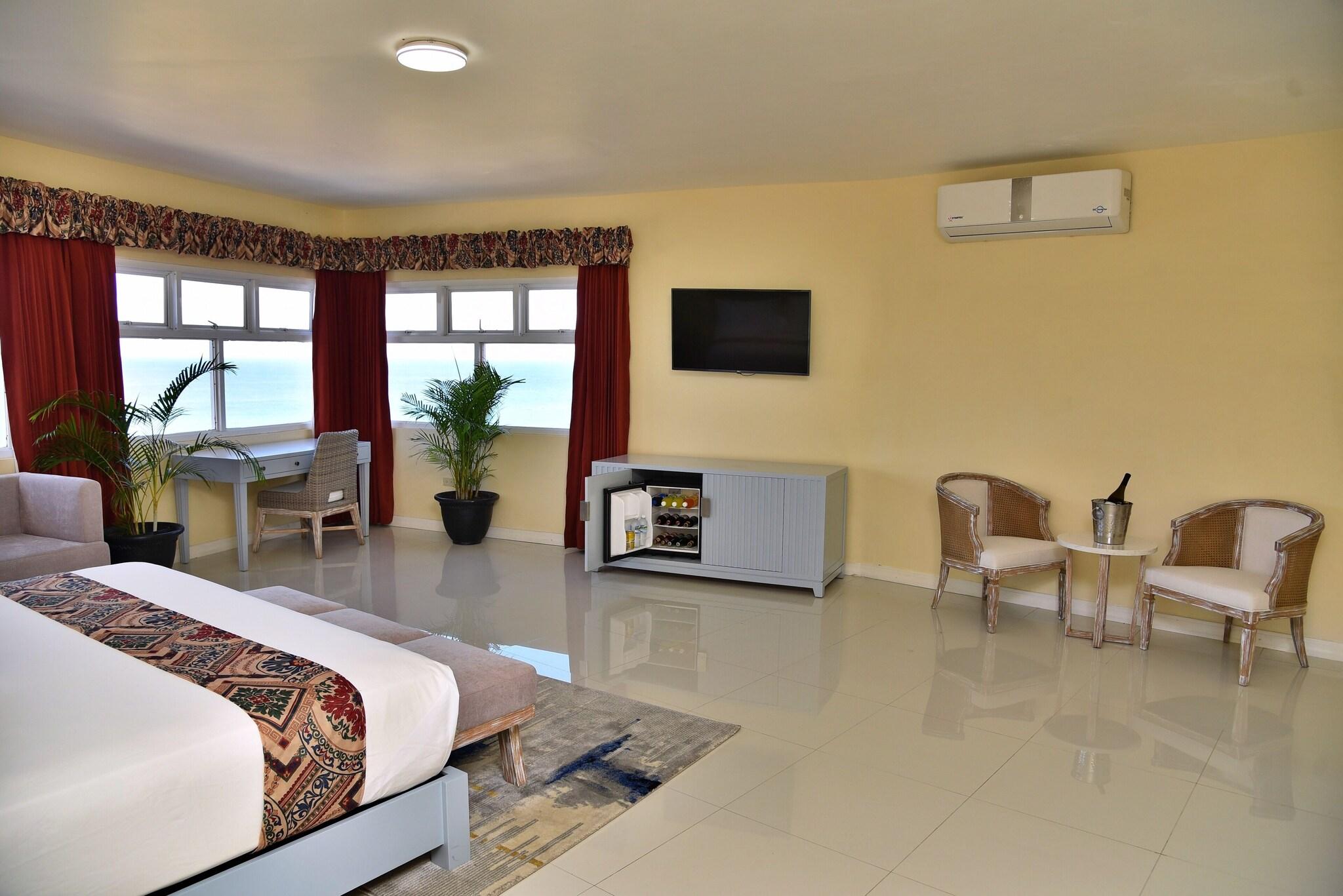 Studio King Size Bed