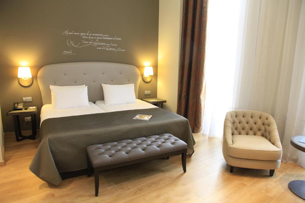 Double or Twin with Views