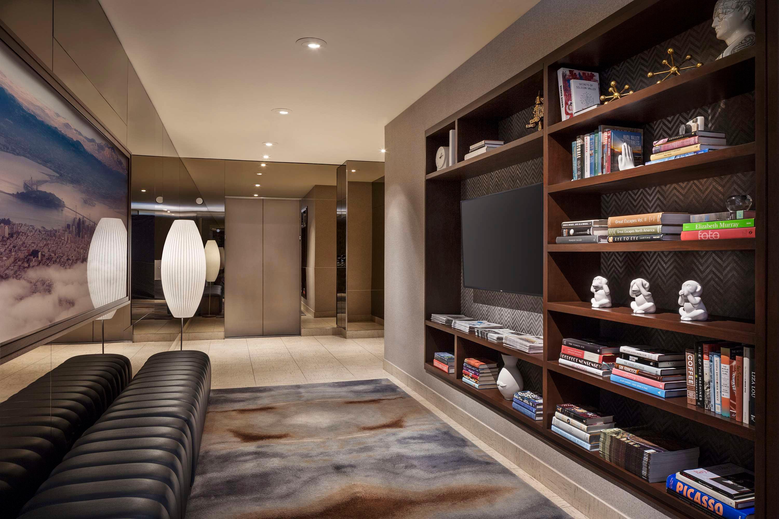 Double Club King Bed