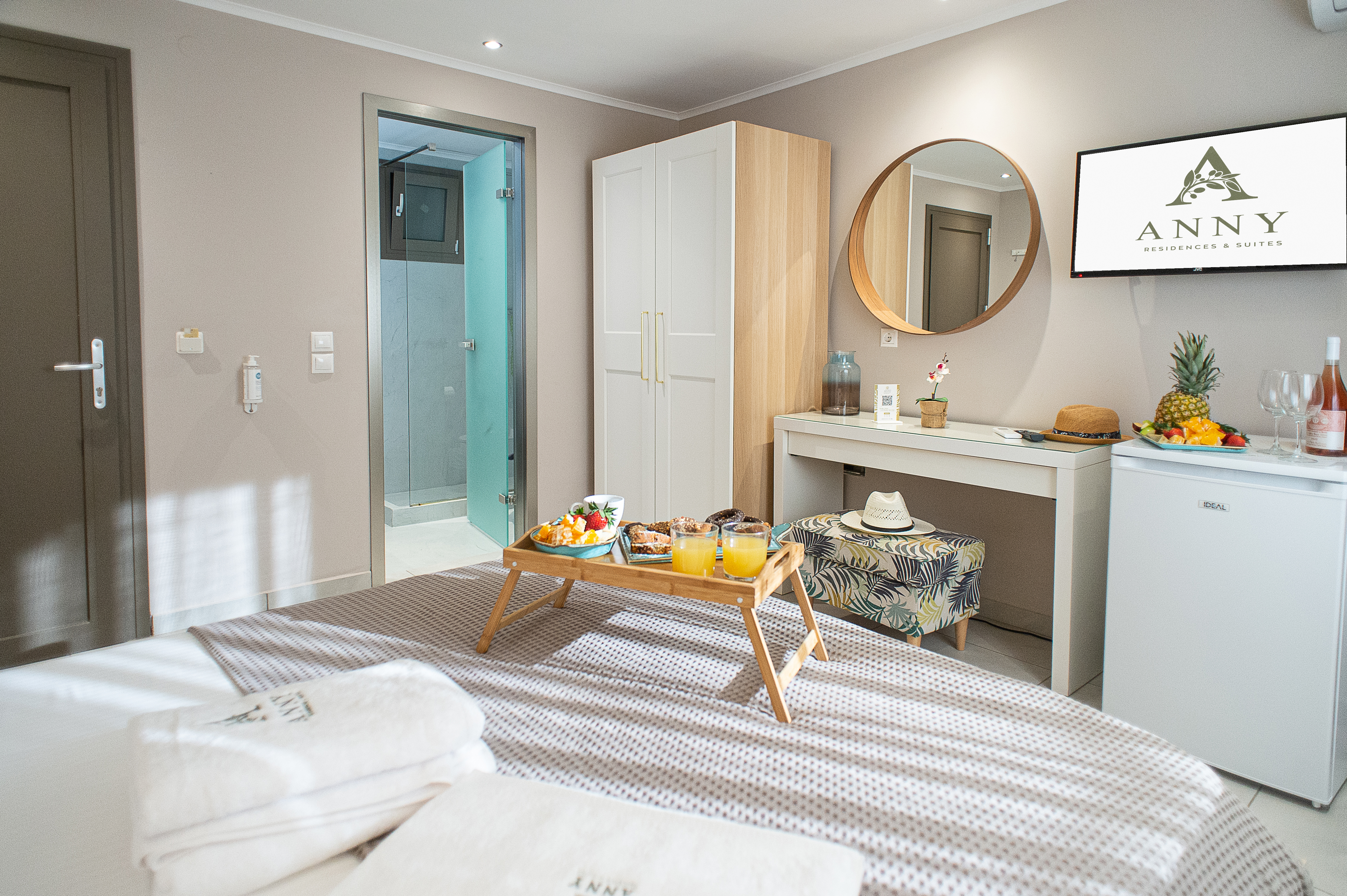 Double or Twin Deluxe