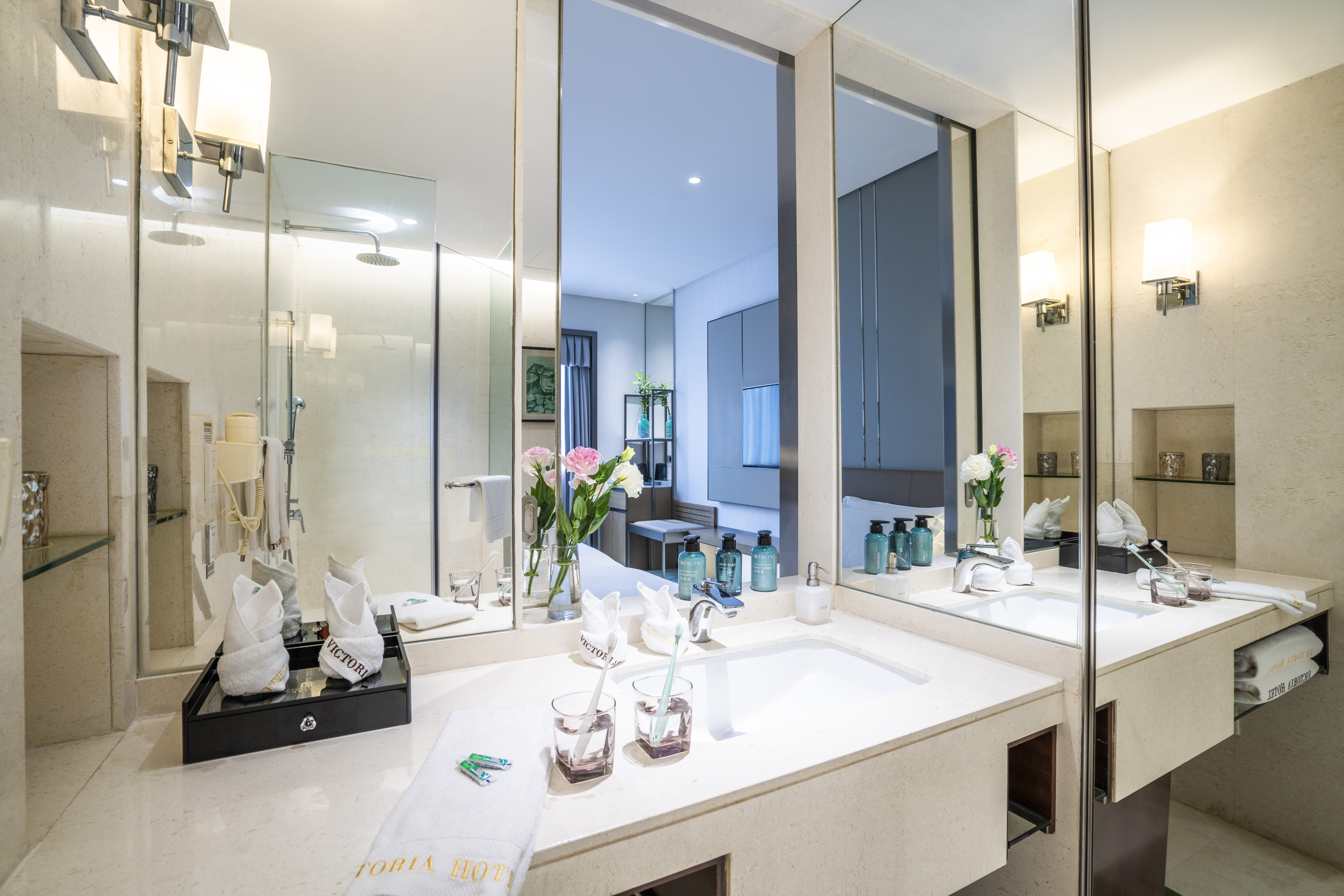 Double Business Deluxe