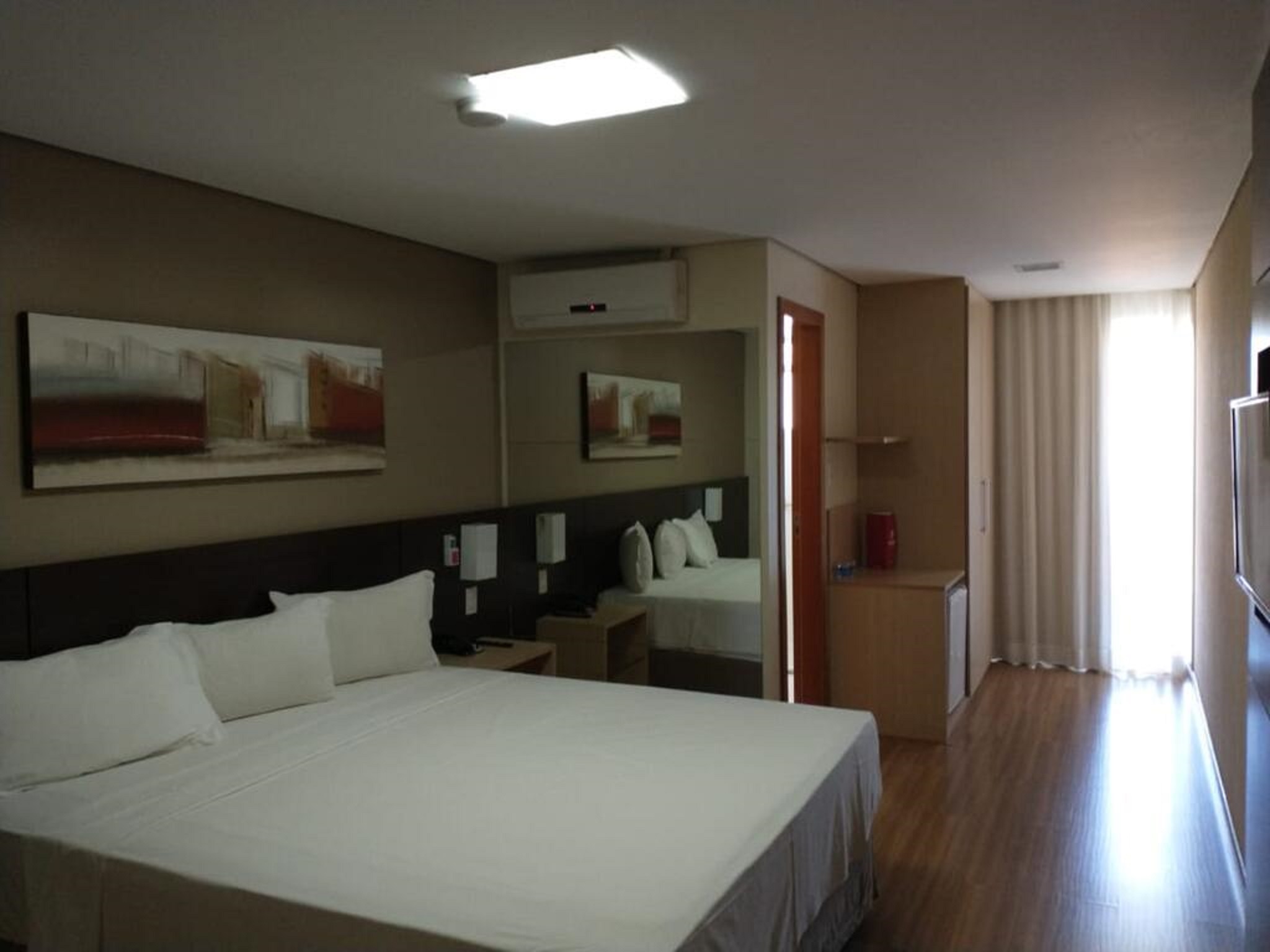 Double Queen Size Bed