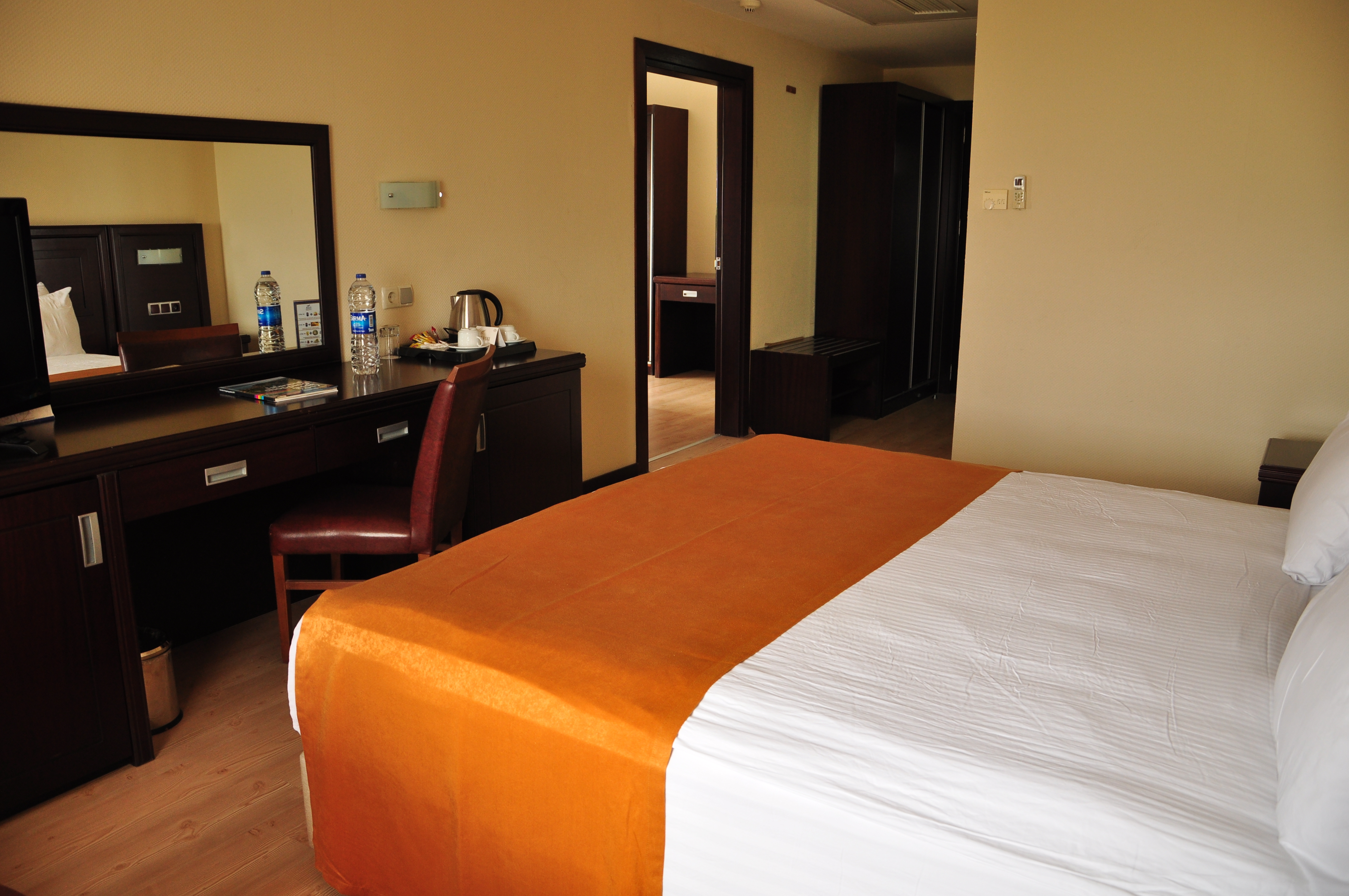 Double or Twin One Bed