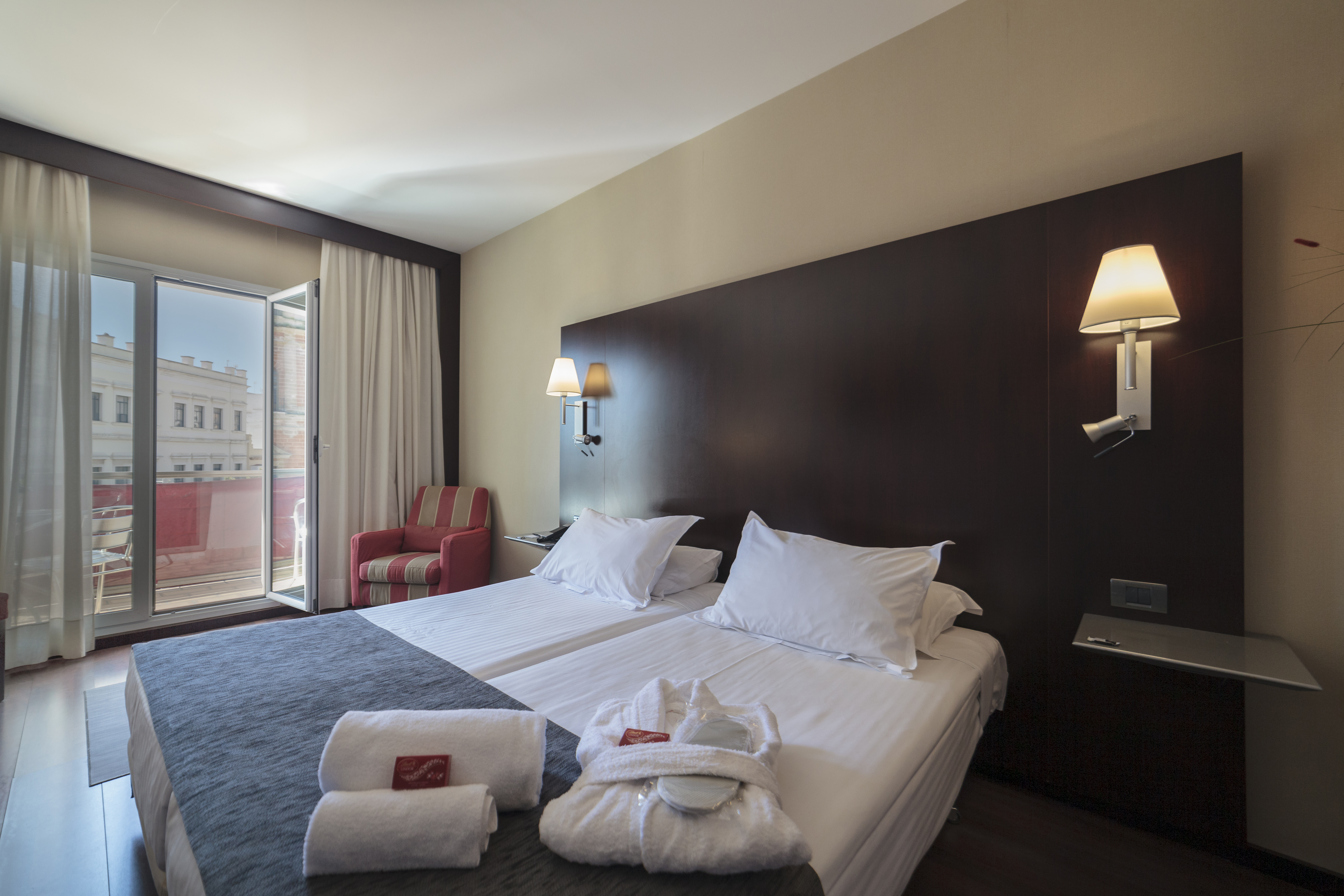 Double or Twin Superior