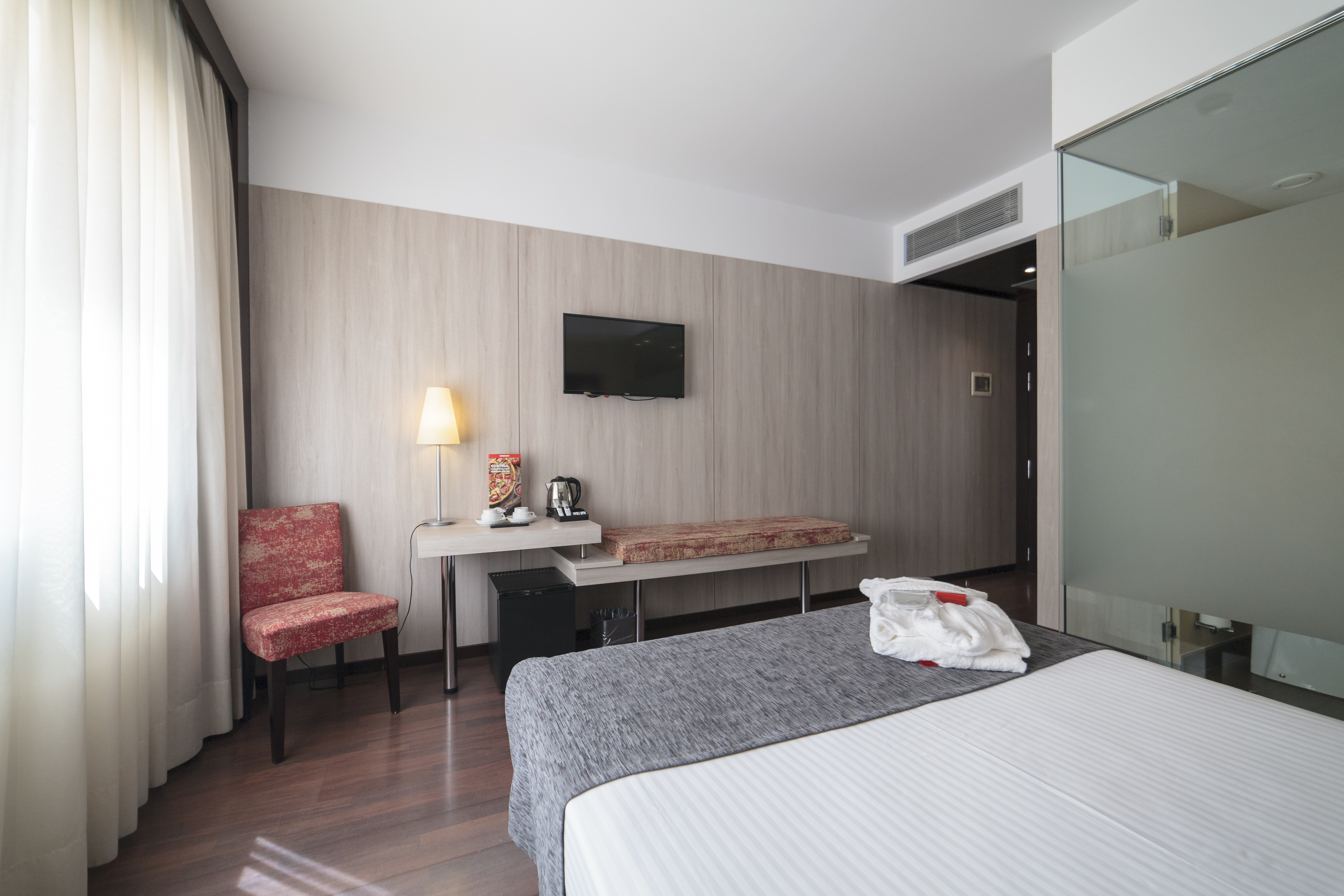 Double or Twin Standard