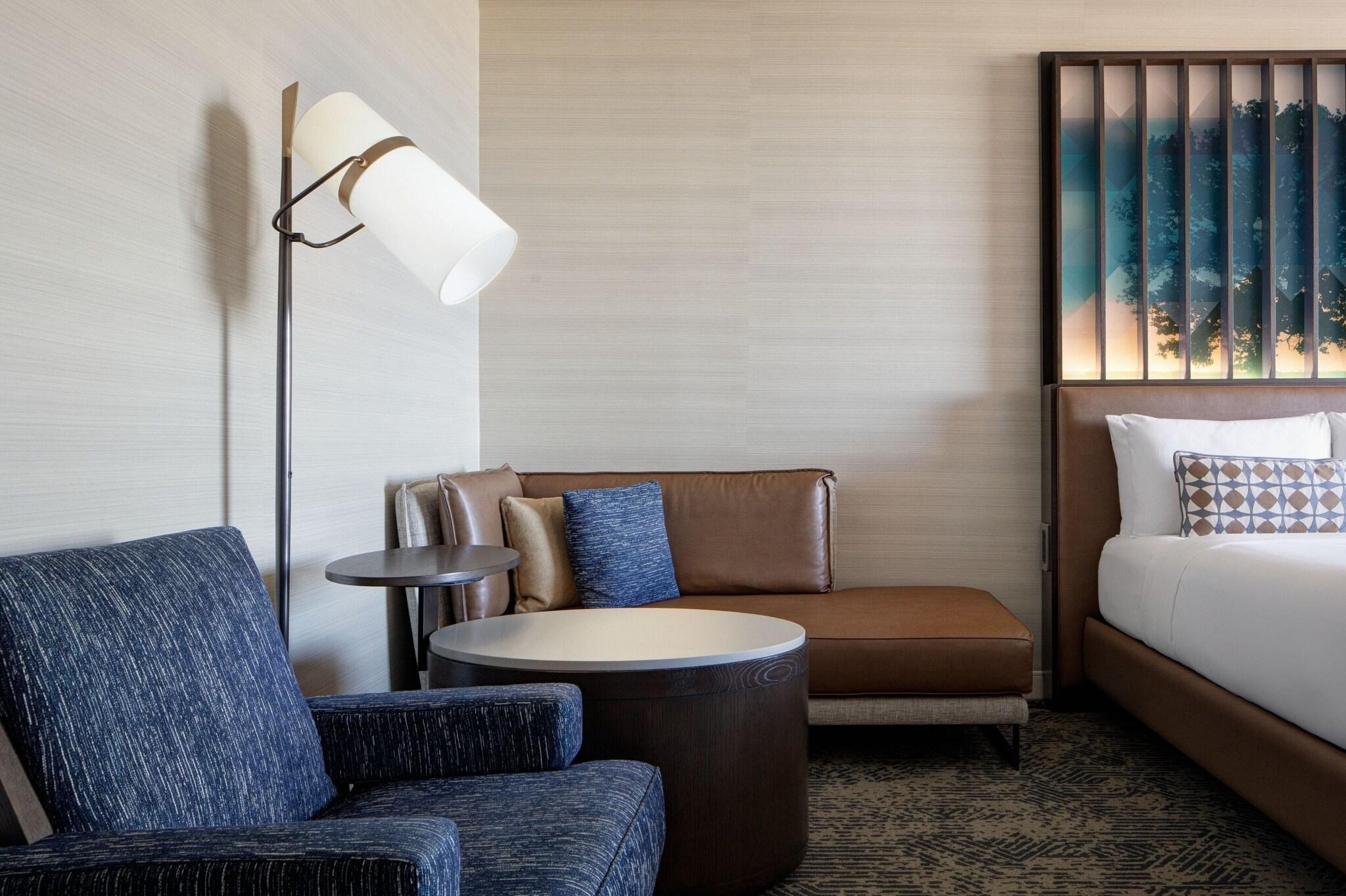 Double Club Two Queen Beds