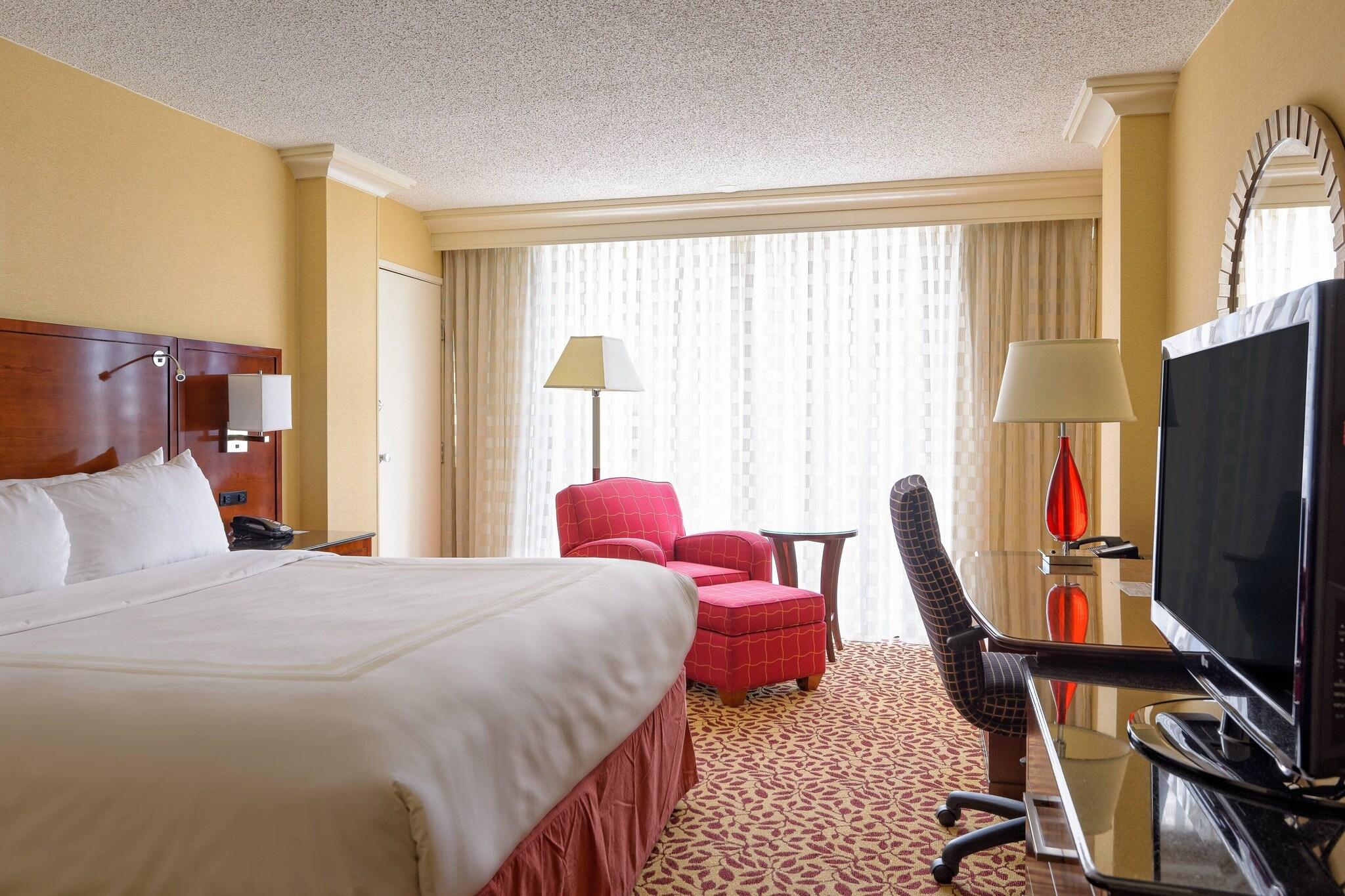 Double Deluxe King Bed