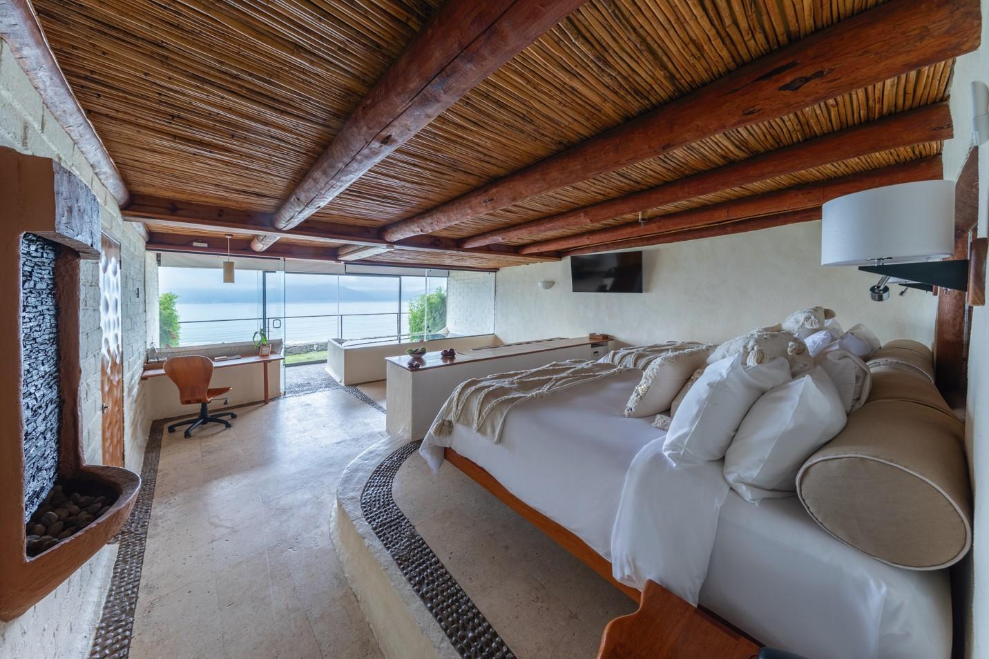 Suite with Double Bed