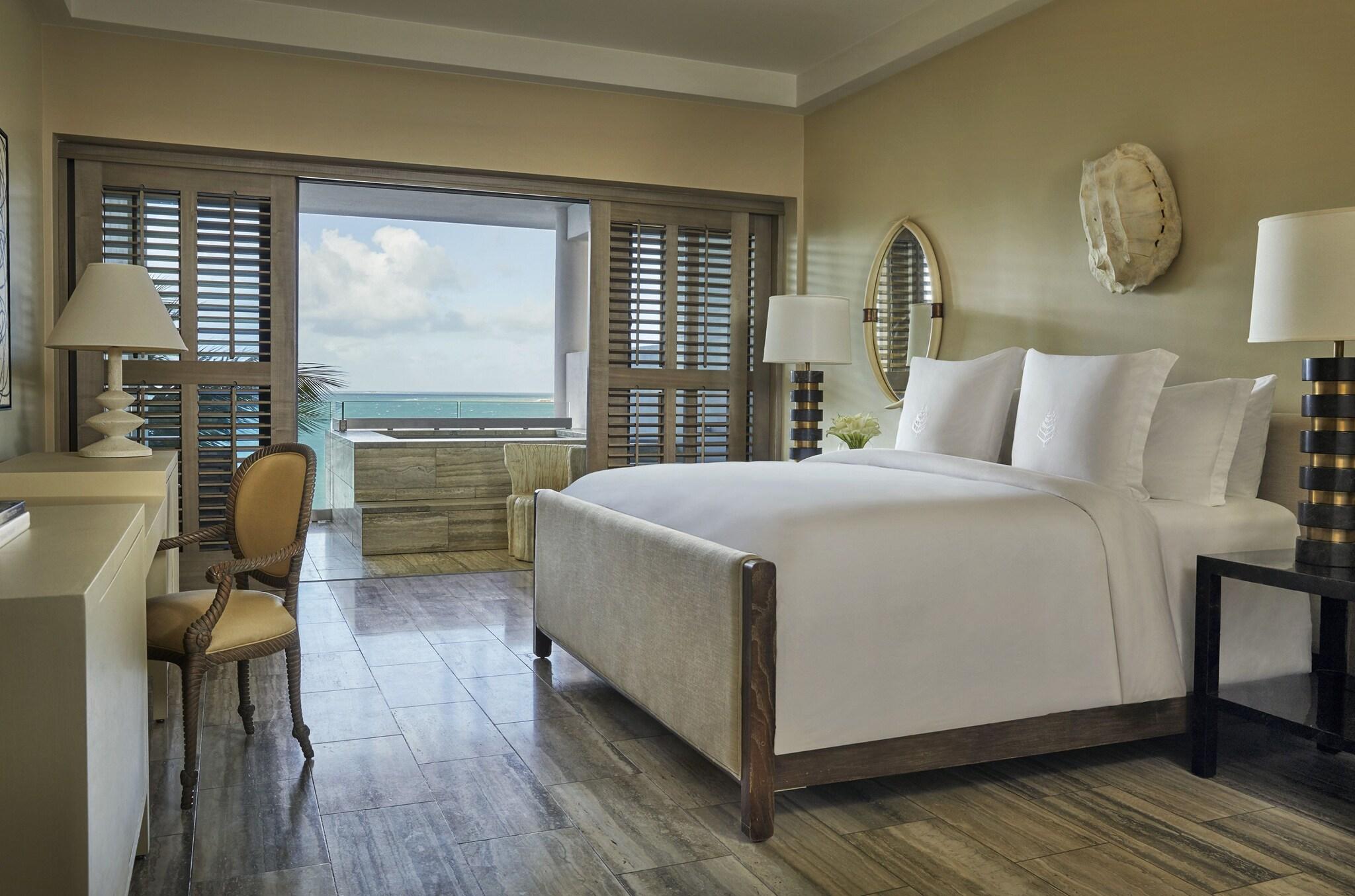 Studio Ocean View King Bed