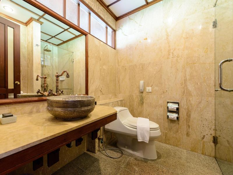 Double or Twin Deluxe