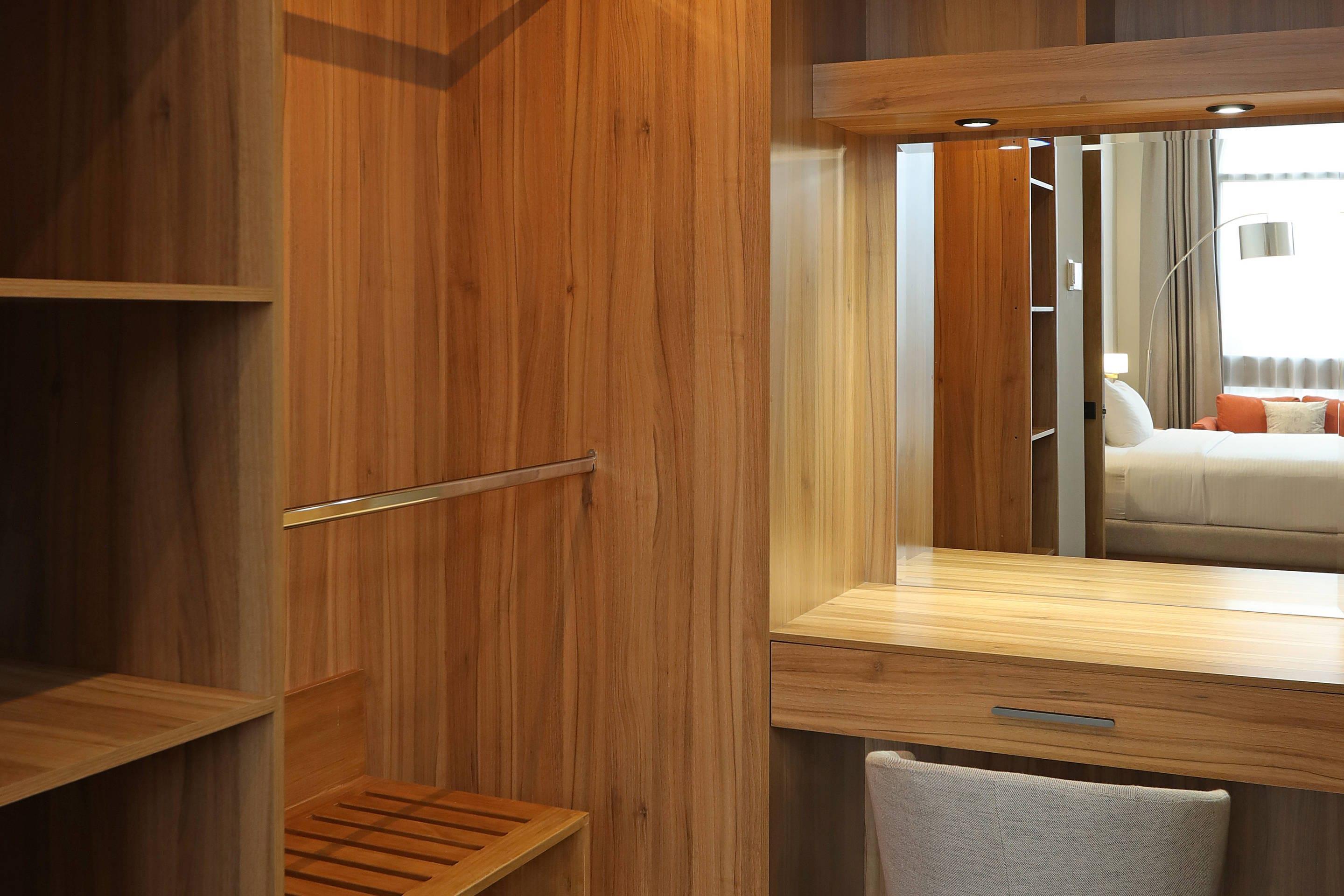 Suite King Bed Non Smoking