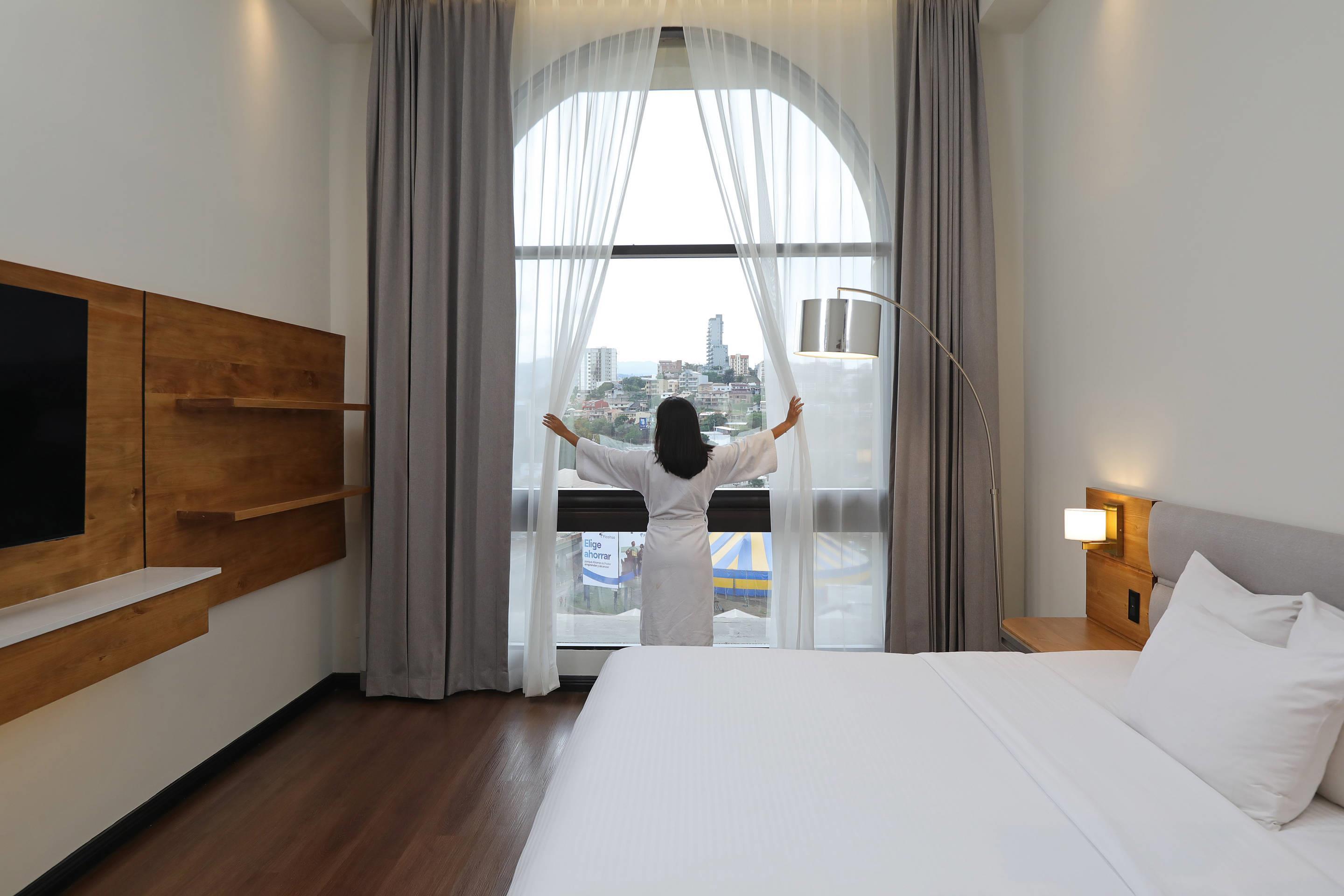 Suite King Bed Non Smoking