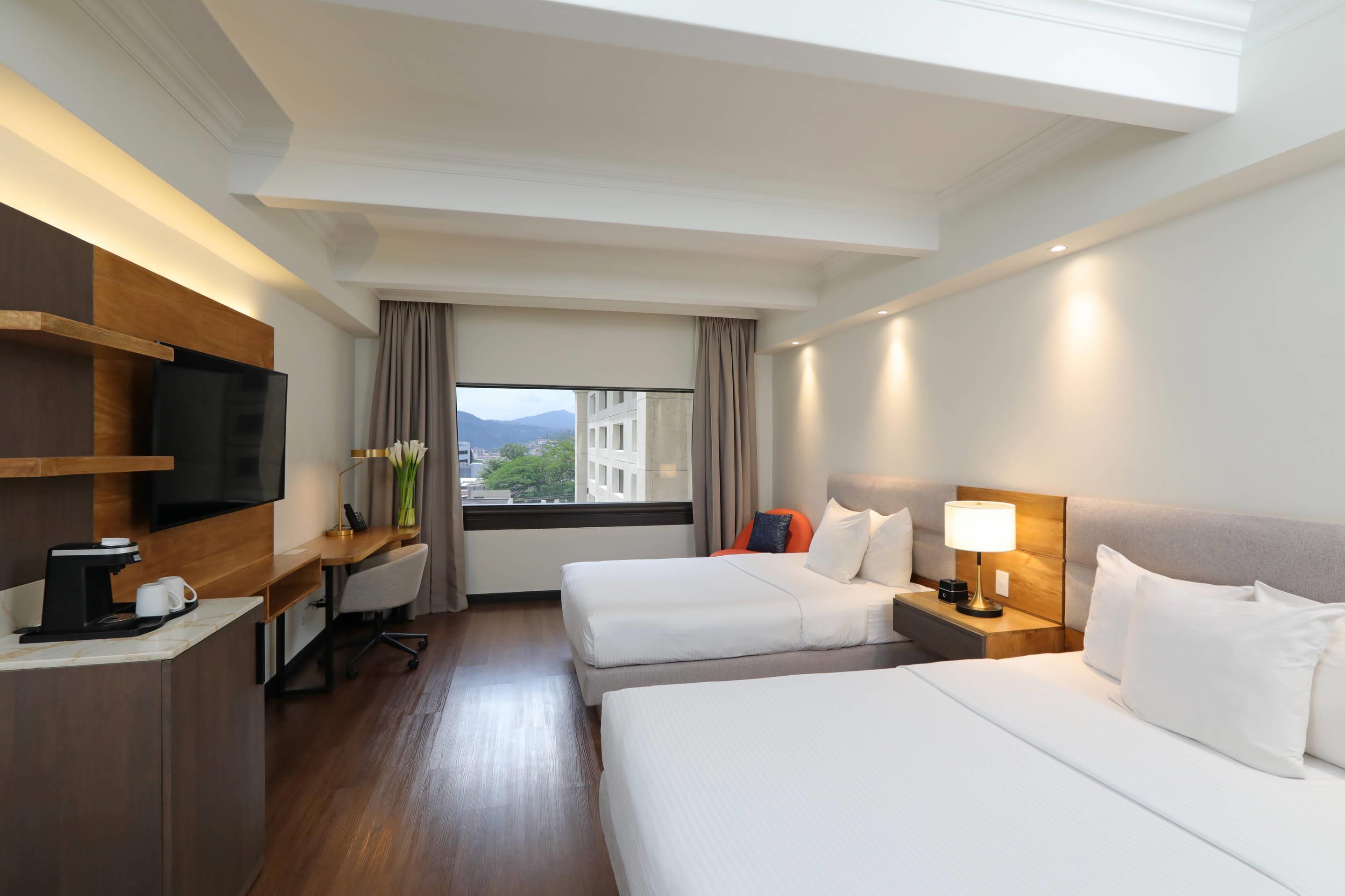 Quadruple Two Double Beds Non Smoking