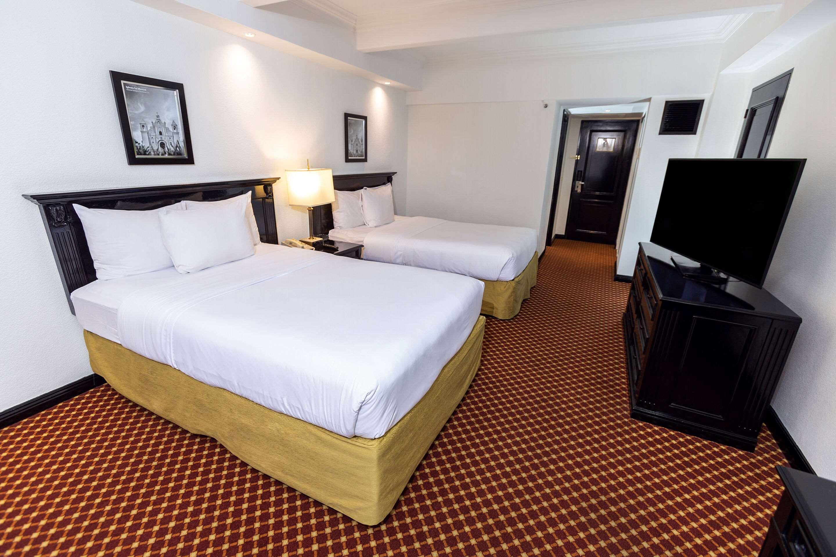 Quadruple Two Double Beds Non Smoking