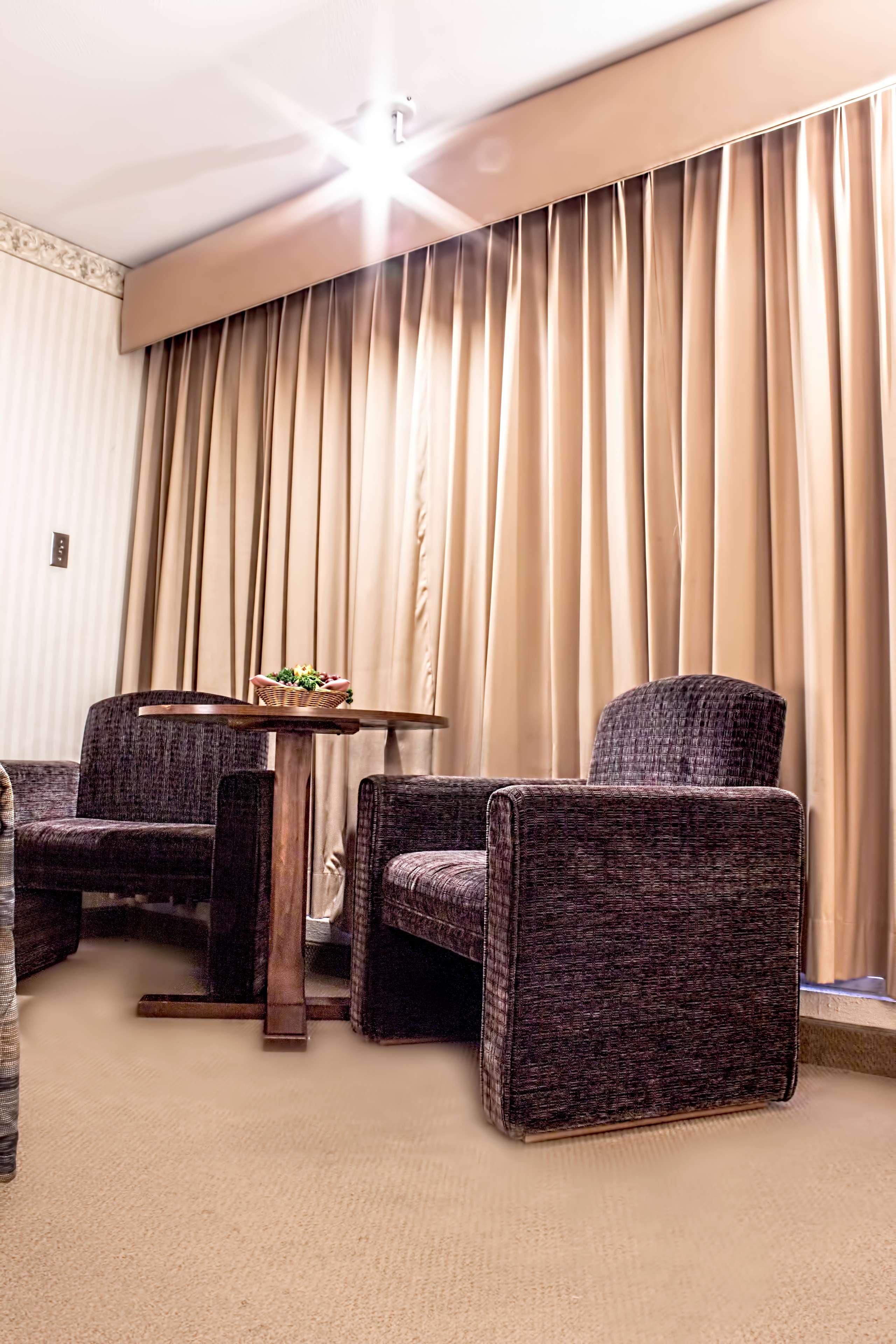 Double King Bed Non Smoking