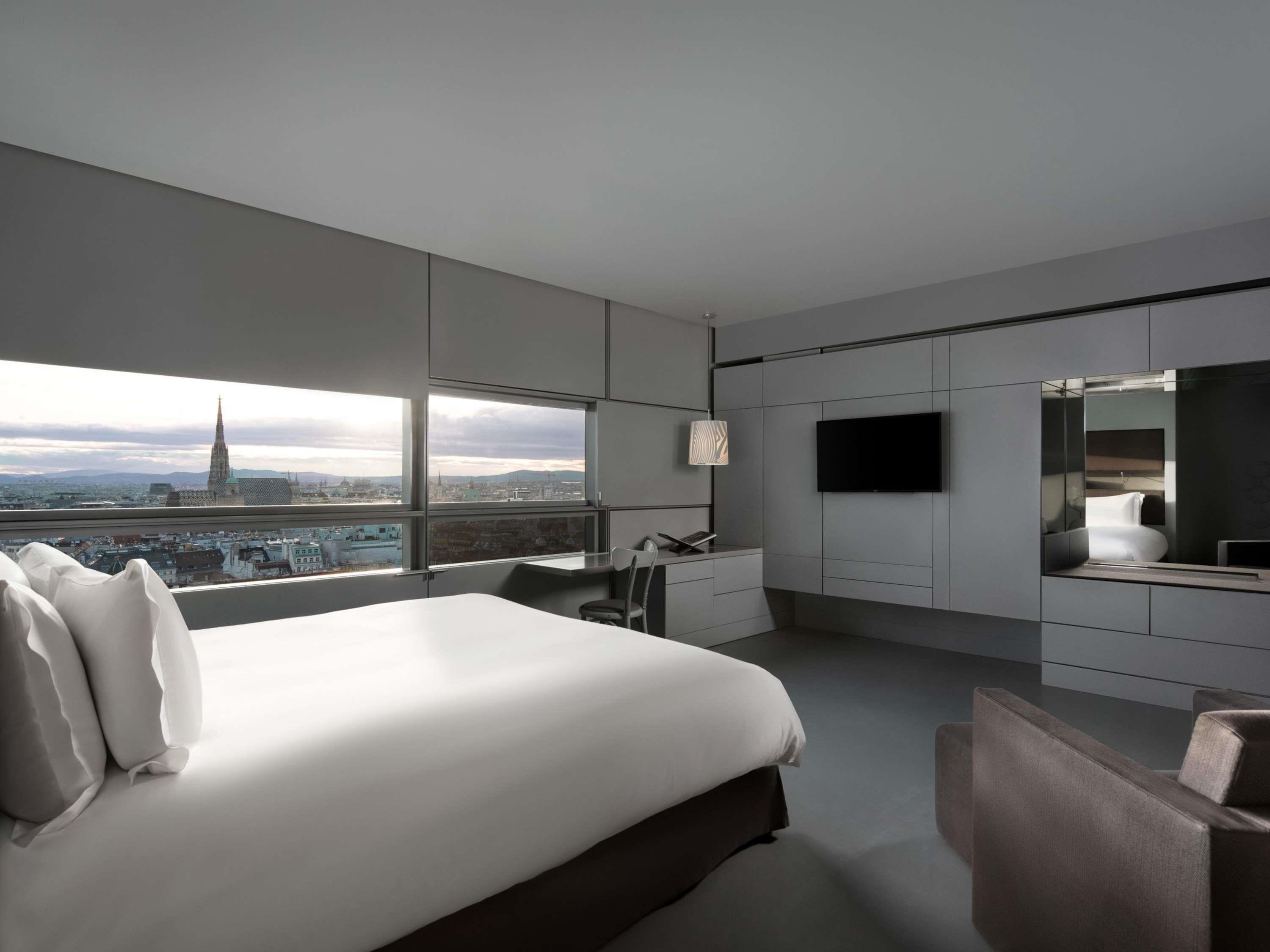 Double or Twin Executive