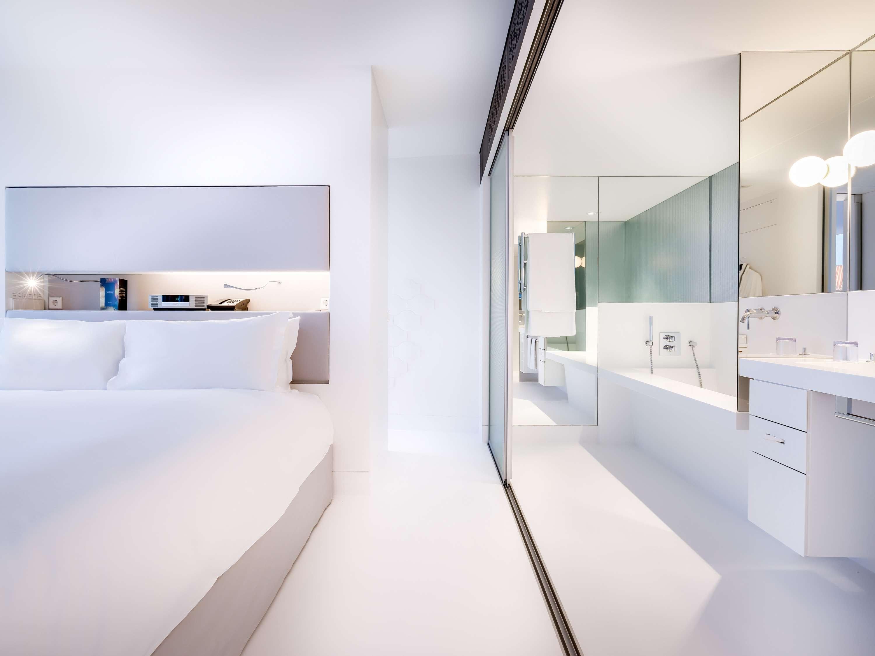 Double King Size Bed