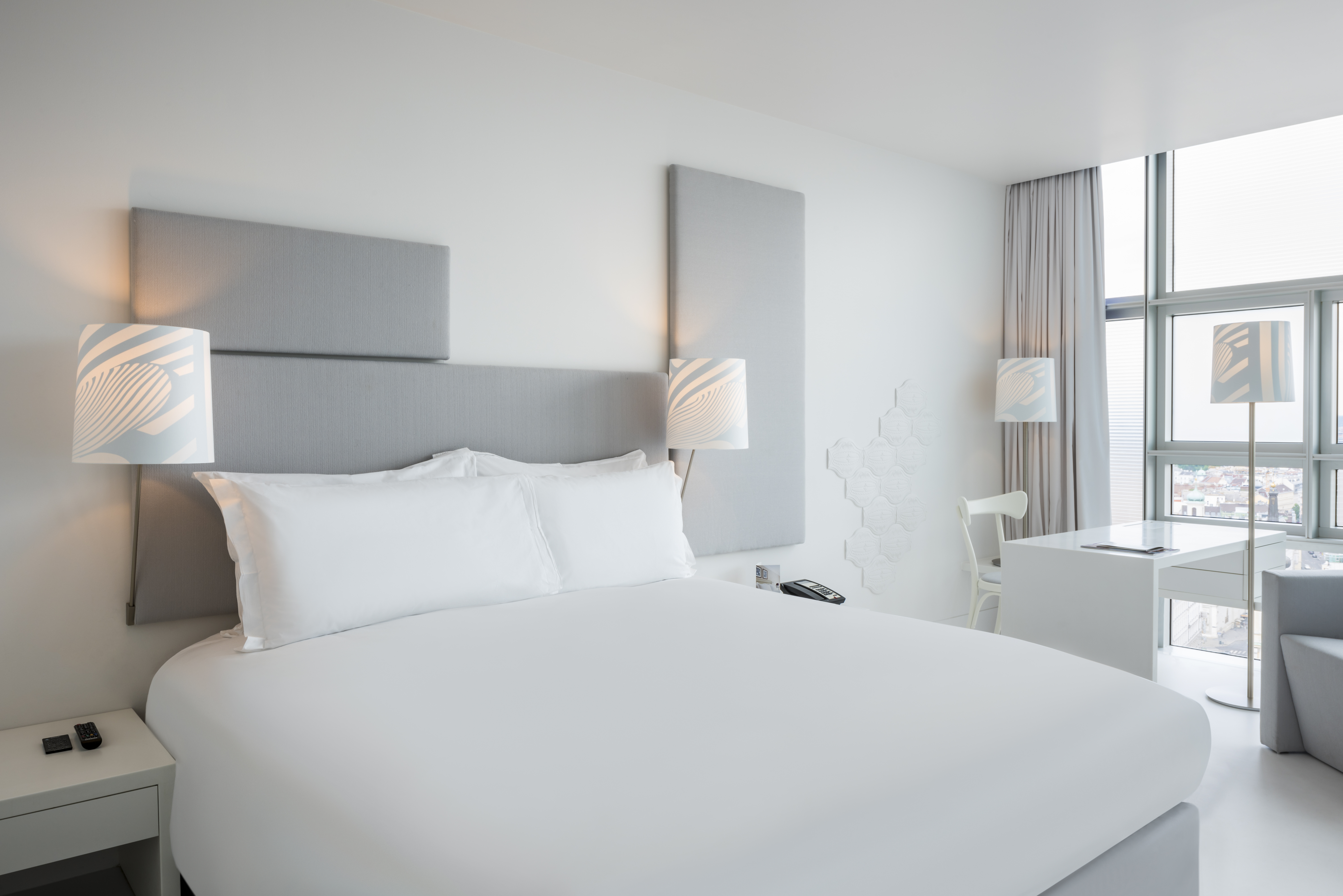 Double Queen Size Bed