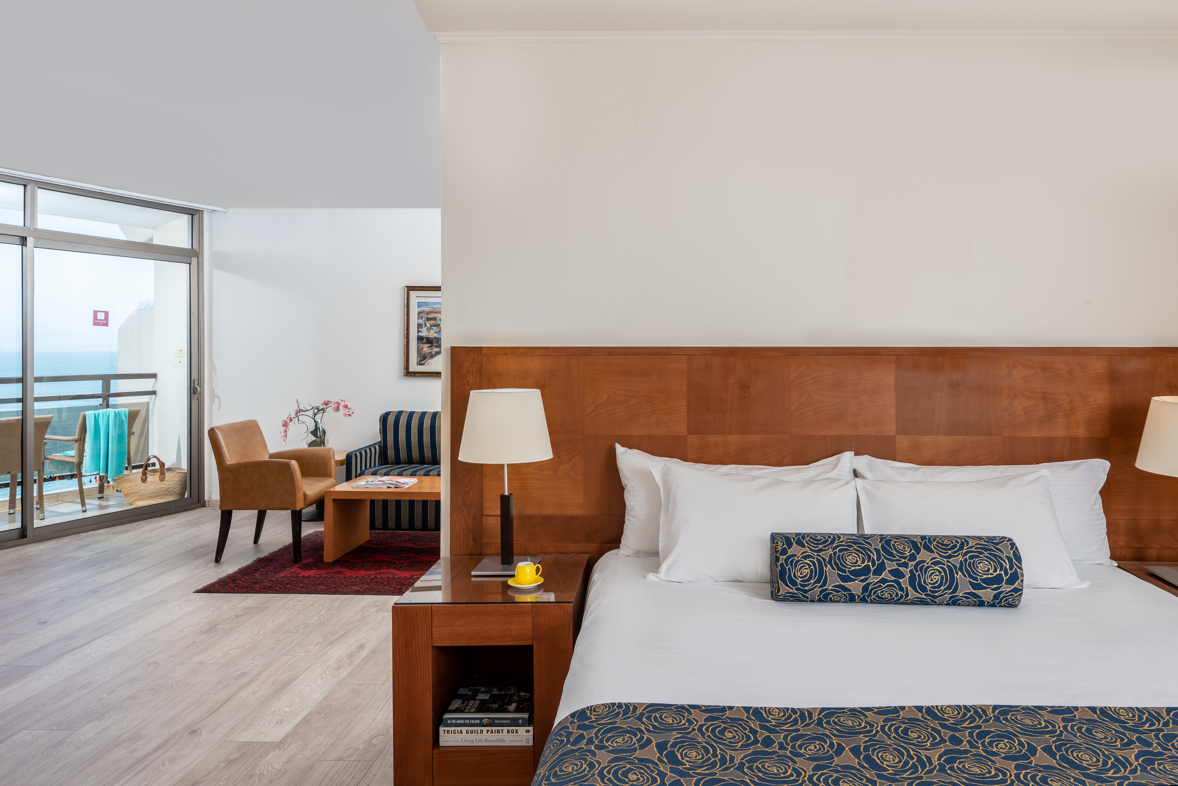 Double or Twin One Bed