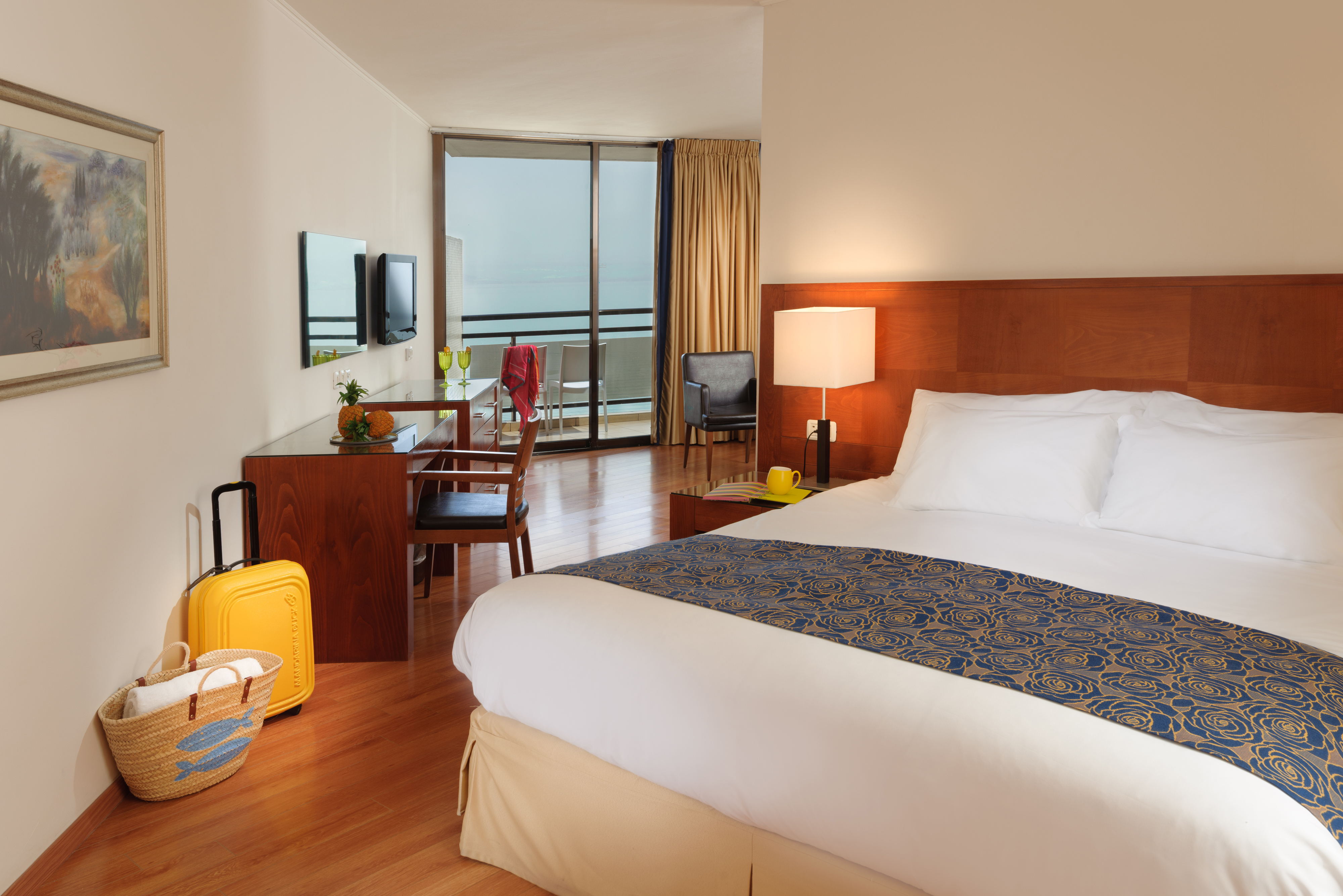 Double or Twin Standard