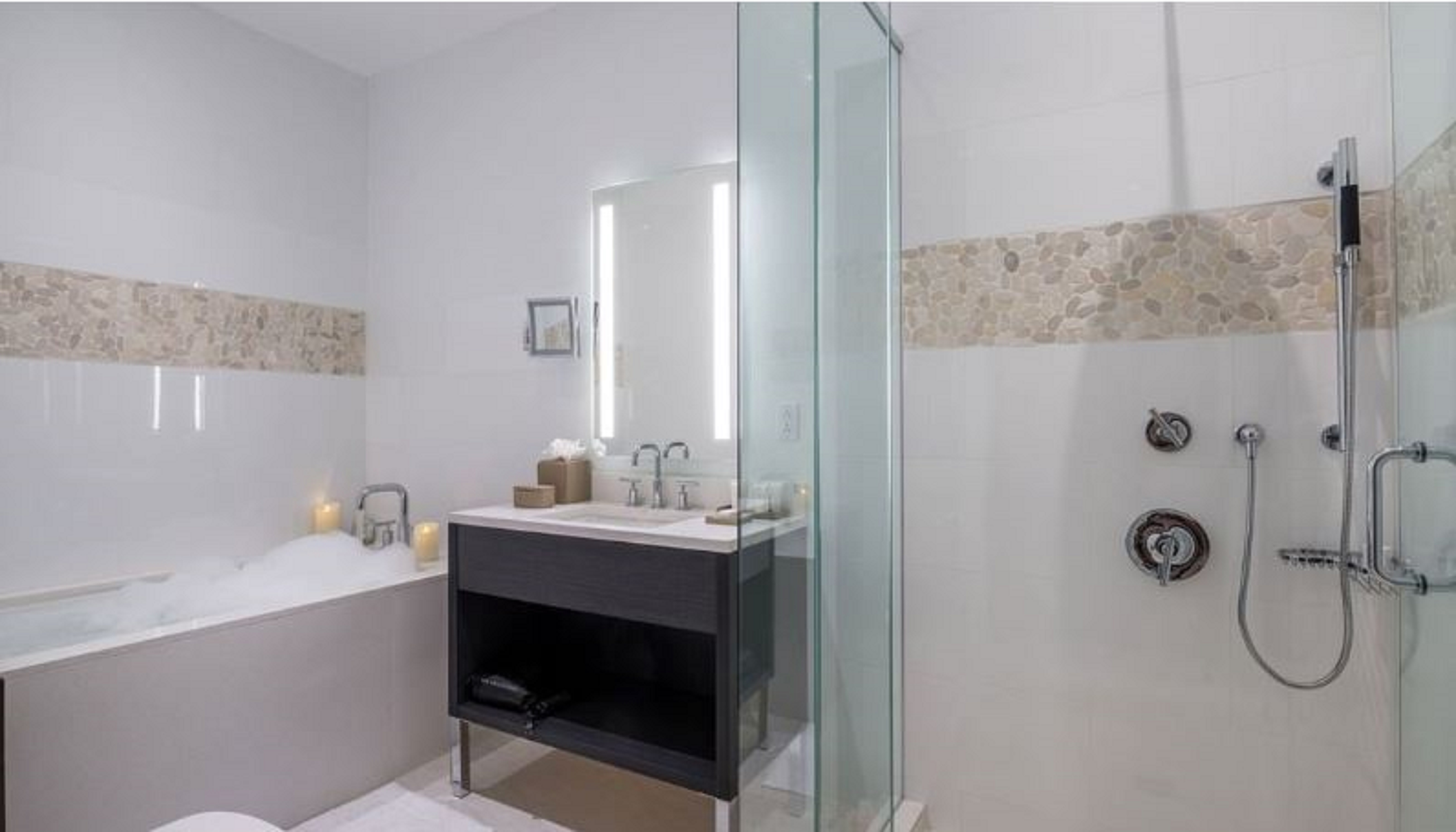 Suite Premier King Bed