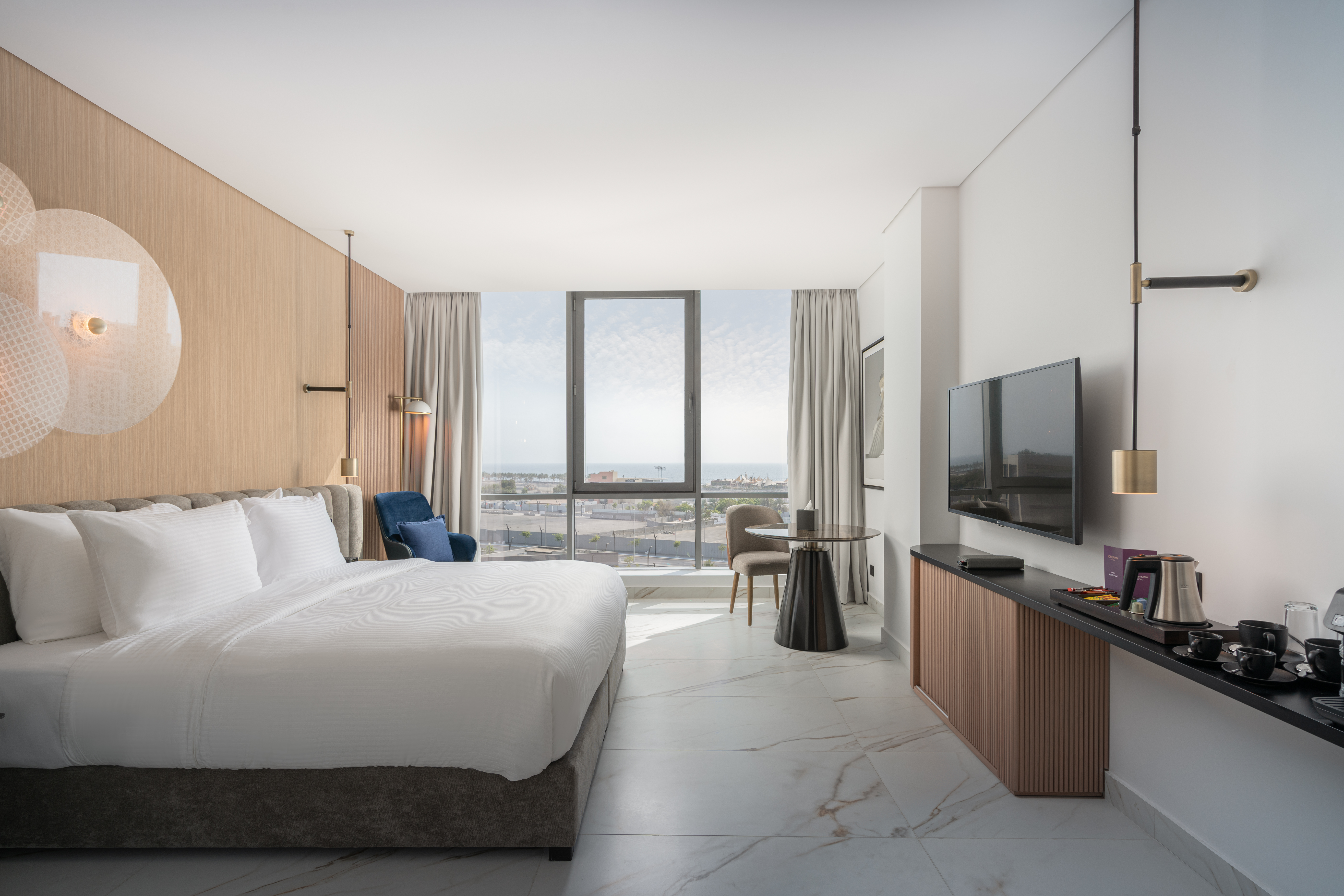 Double Accessible King Size Bed