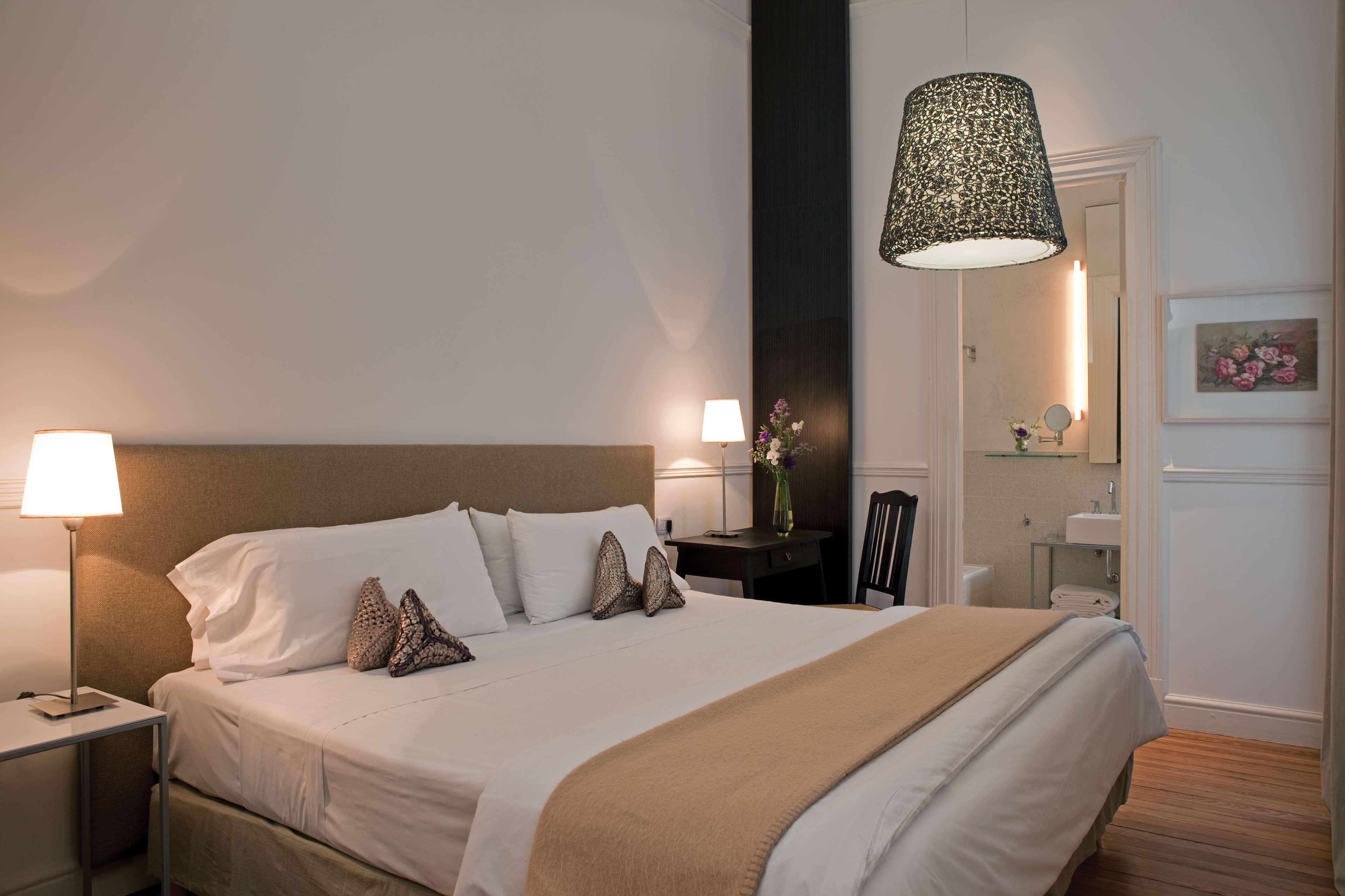 Double Queen Size Bed