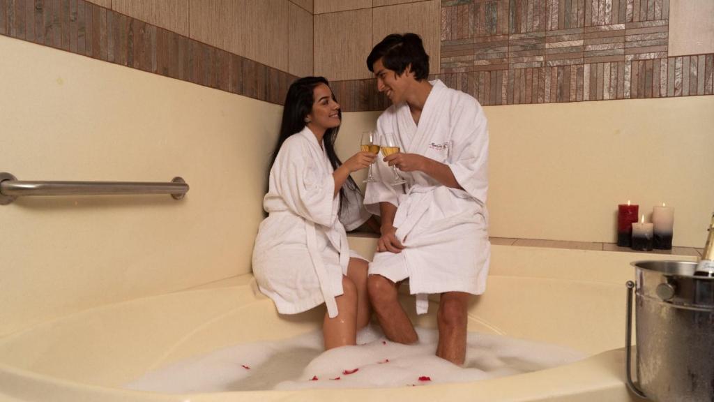 Junior Suite Deluxe with Jacuzzi