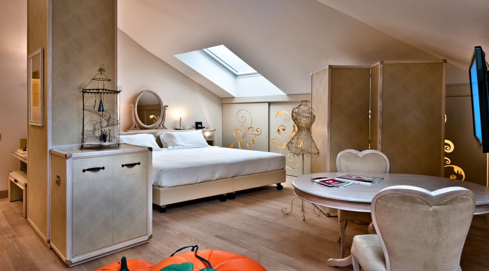 Suite Queen Size Bed