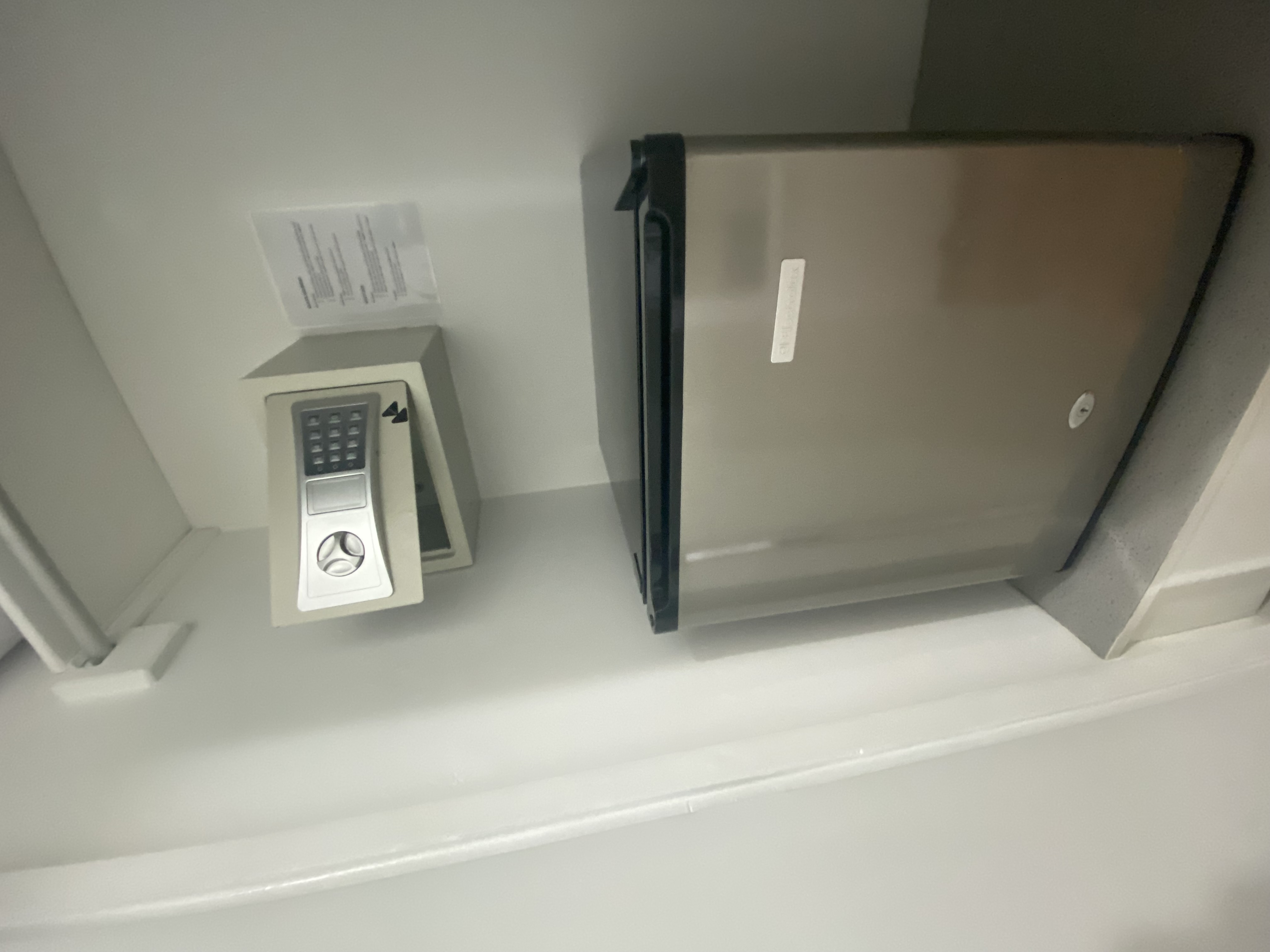 Double Queen Size Bed