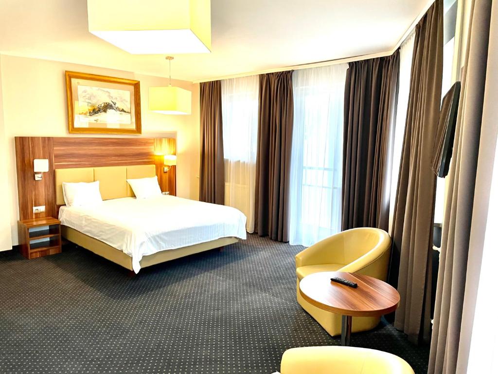 Double or Twin Deluxe with Balcony