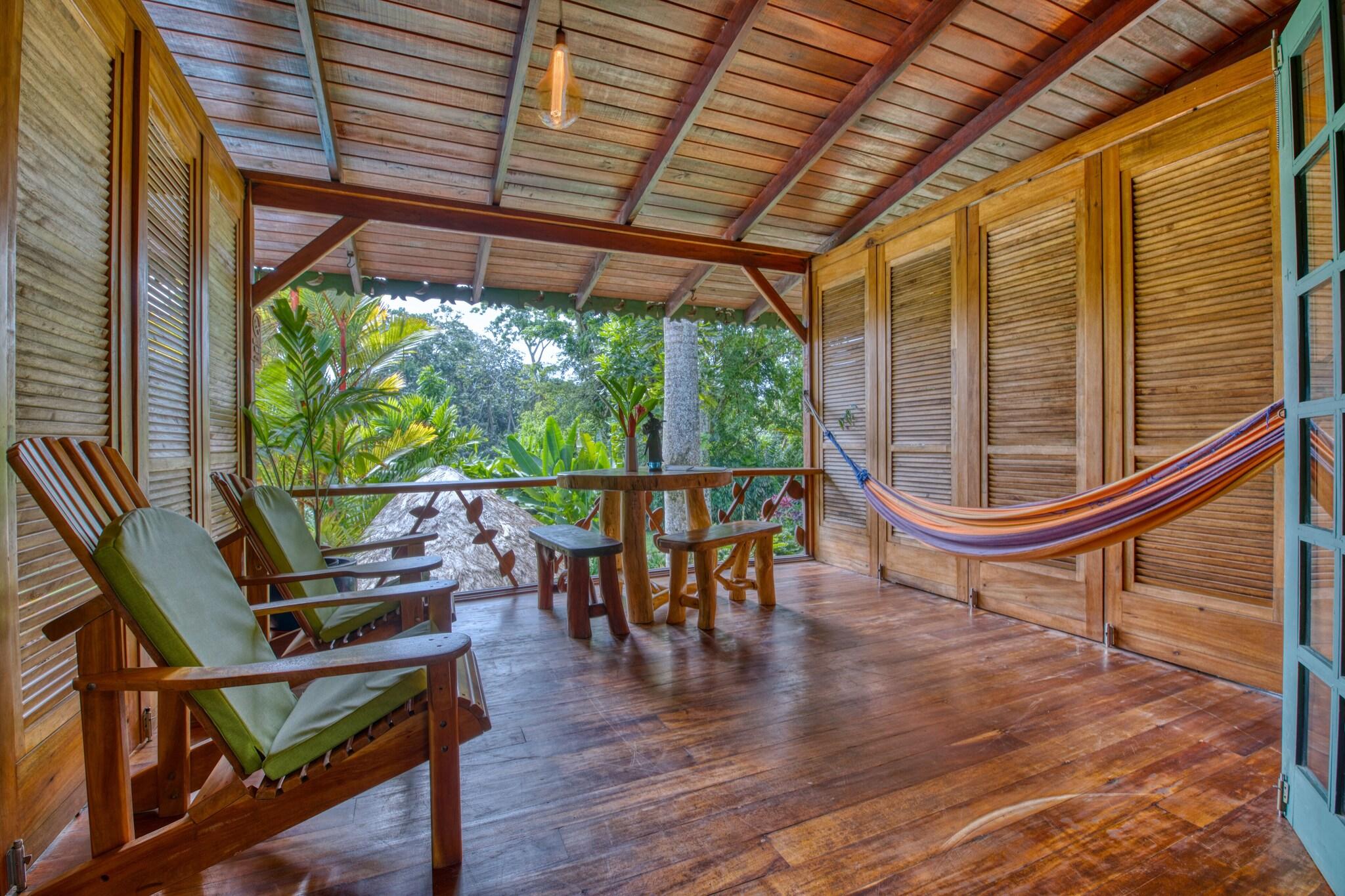 Double Queen Size Bed