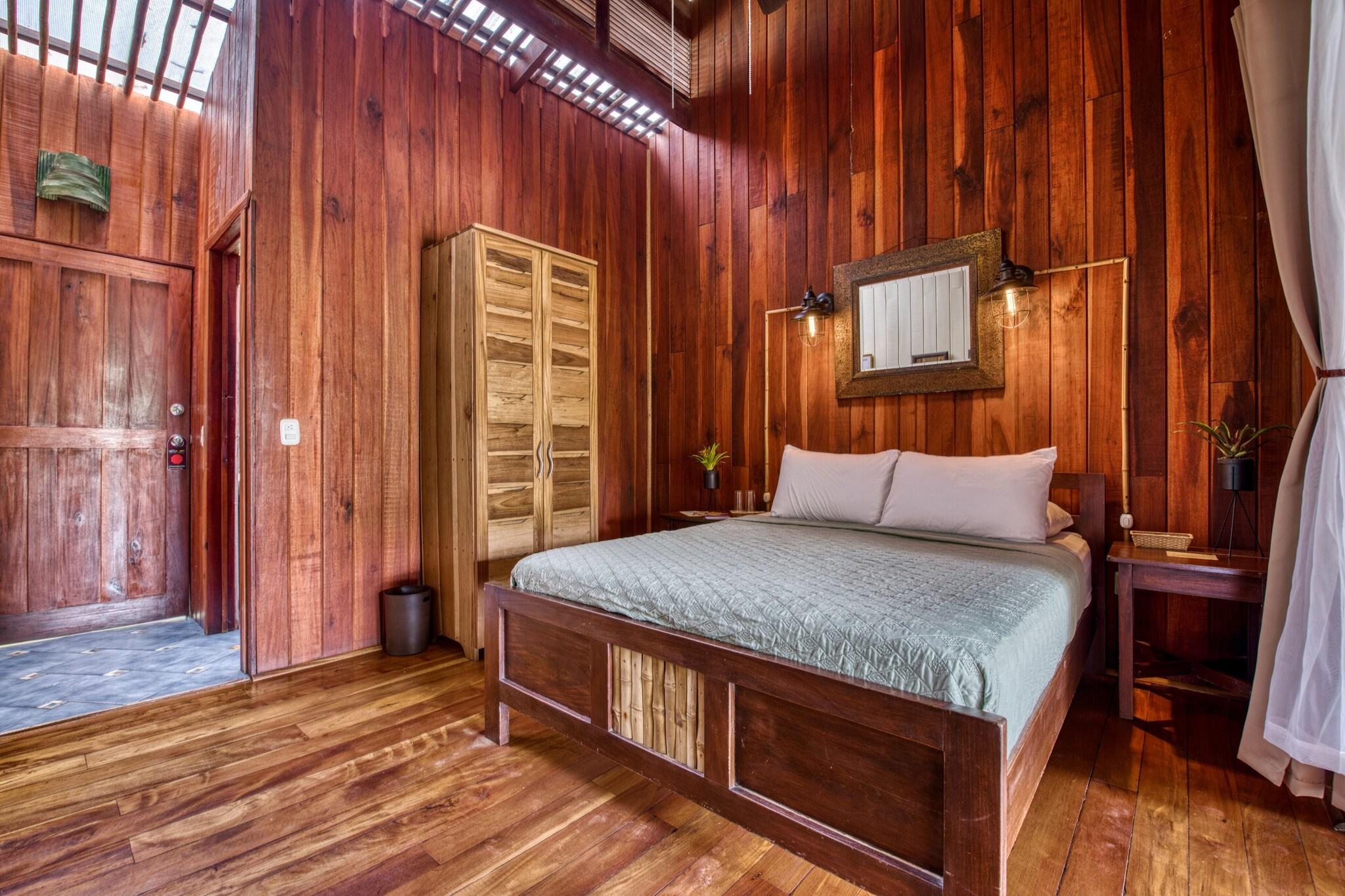 Double Queen Size Bed