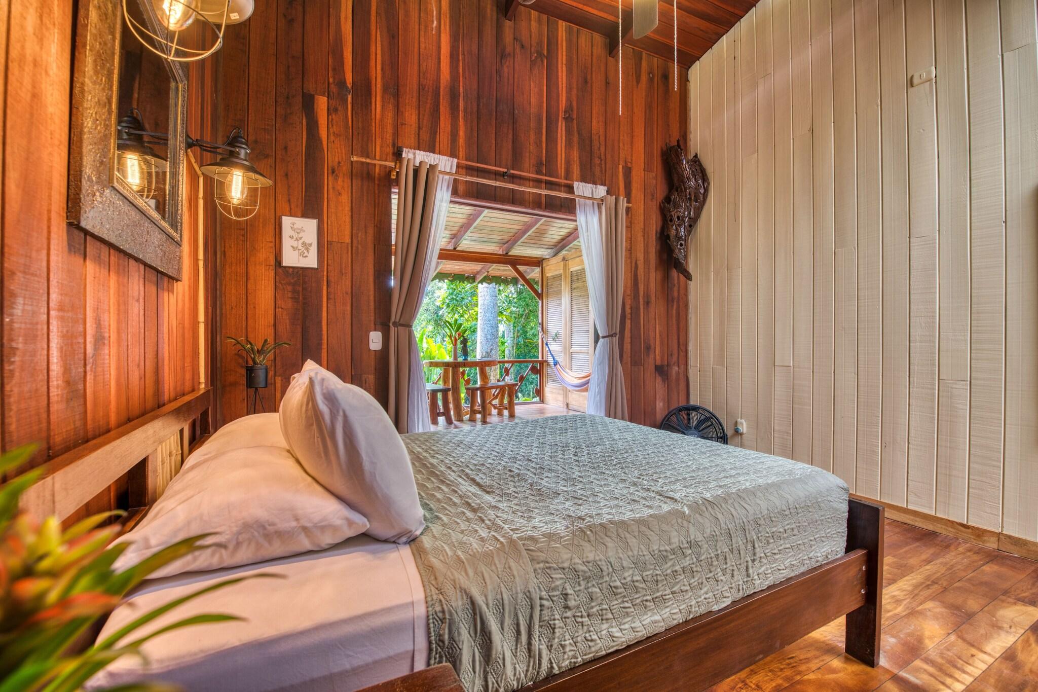 Double Queen Size Bed