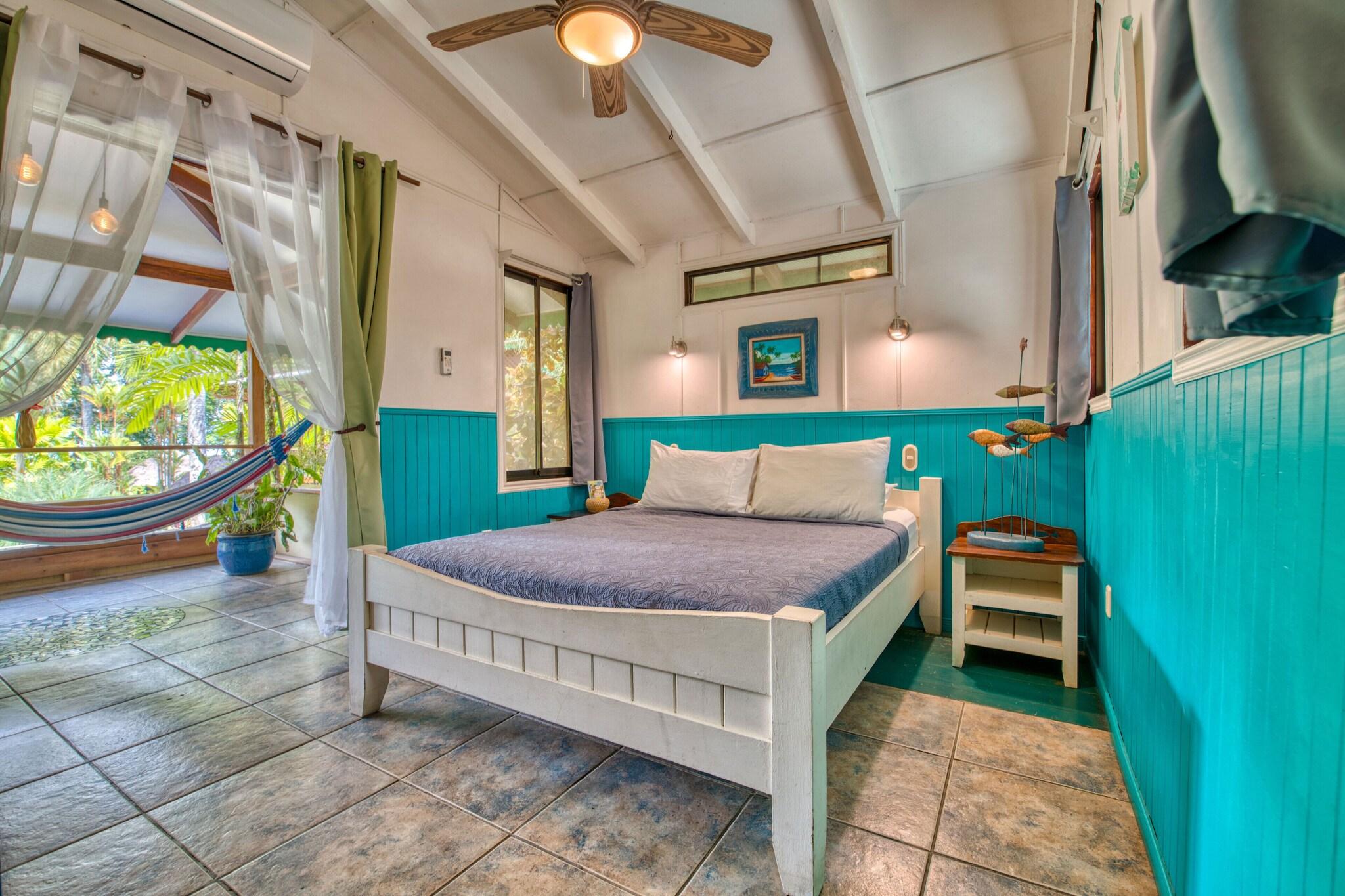 Cabin Queen Size Bed