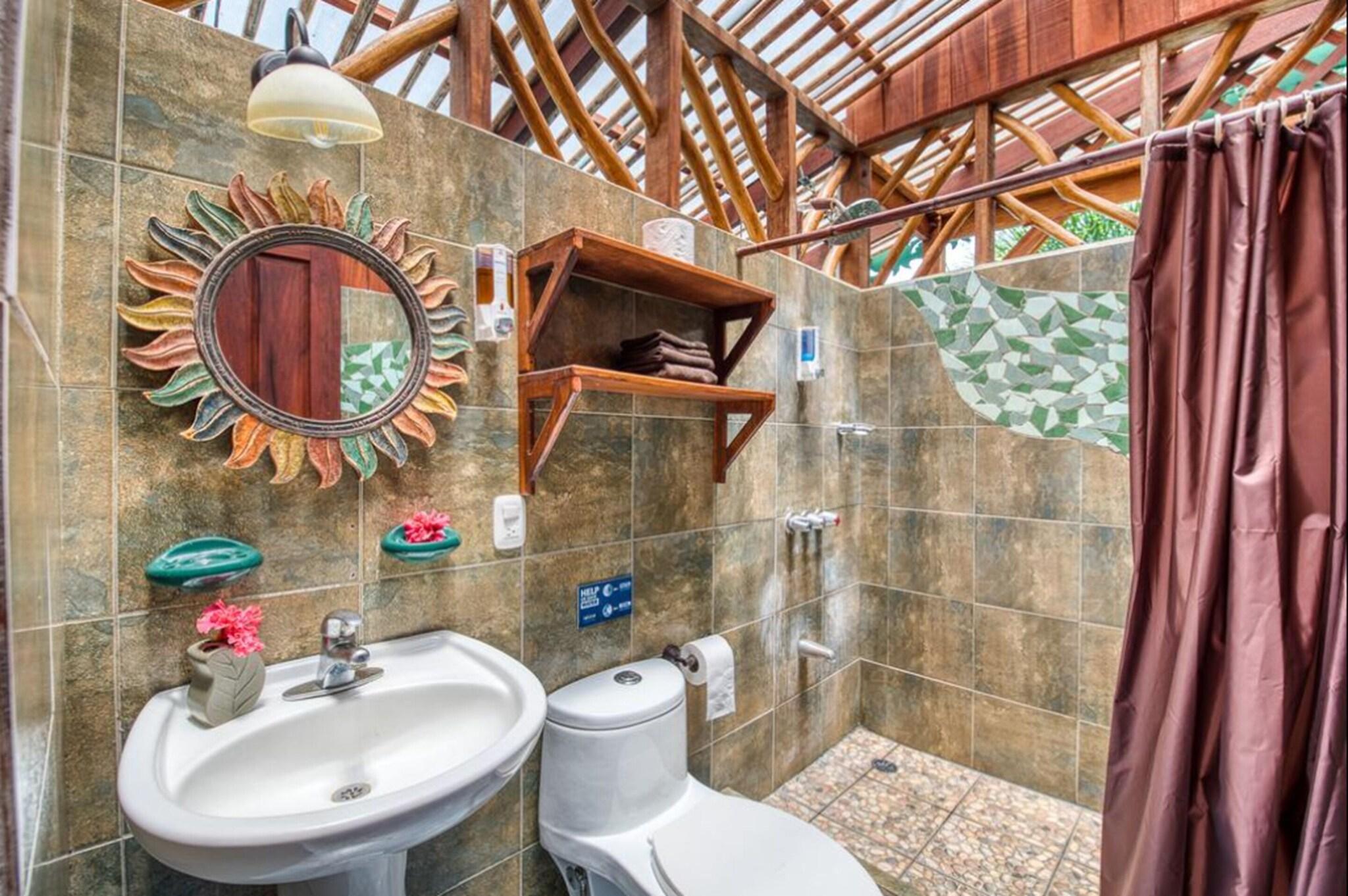 Double Queen Size Bed