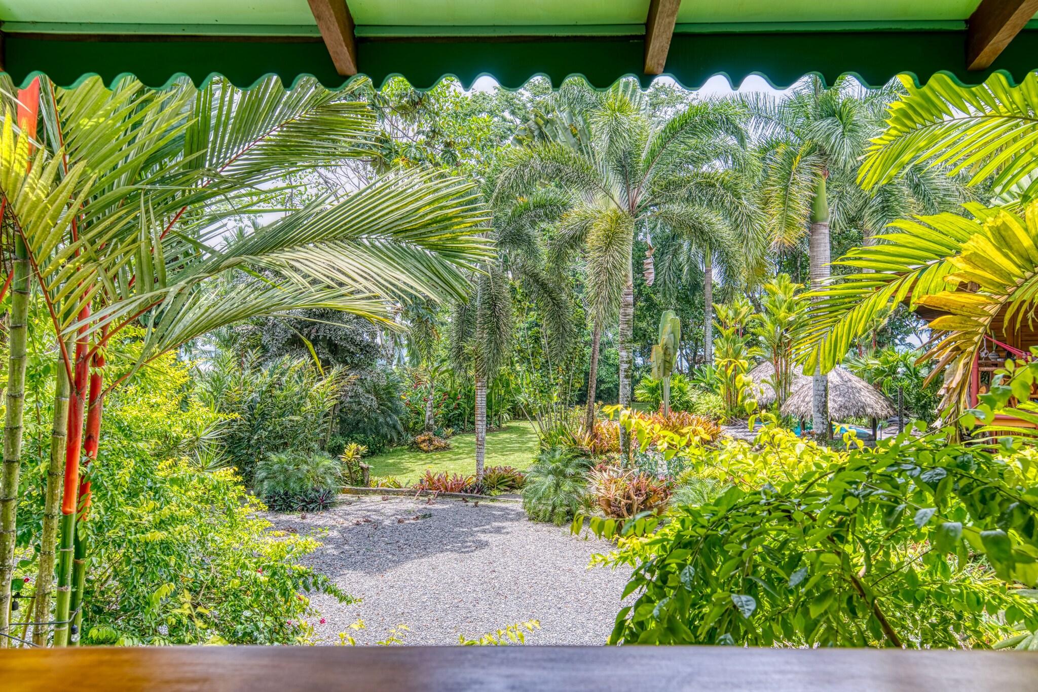 Cabin Queen Size Bed