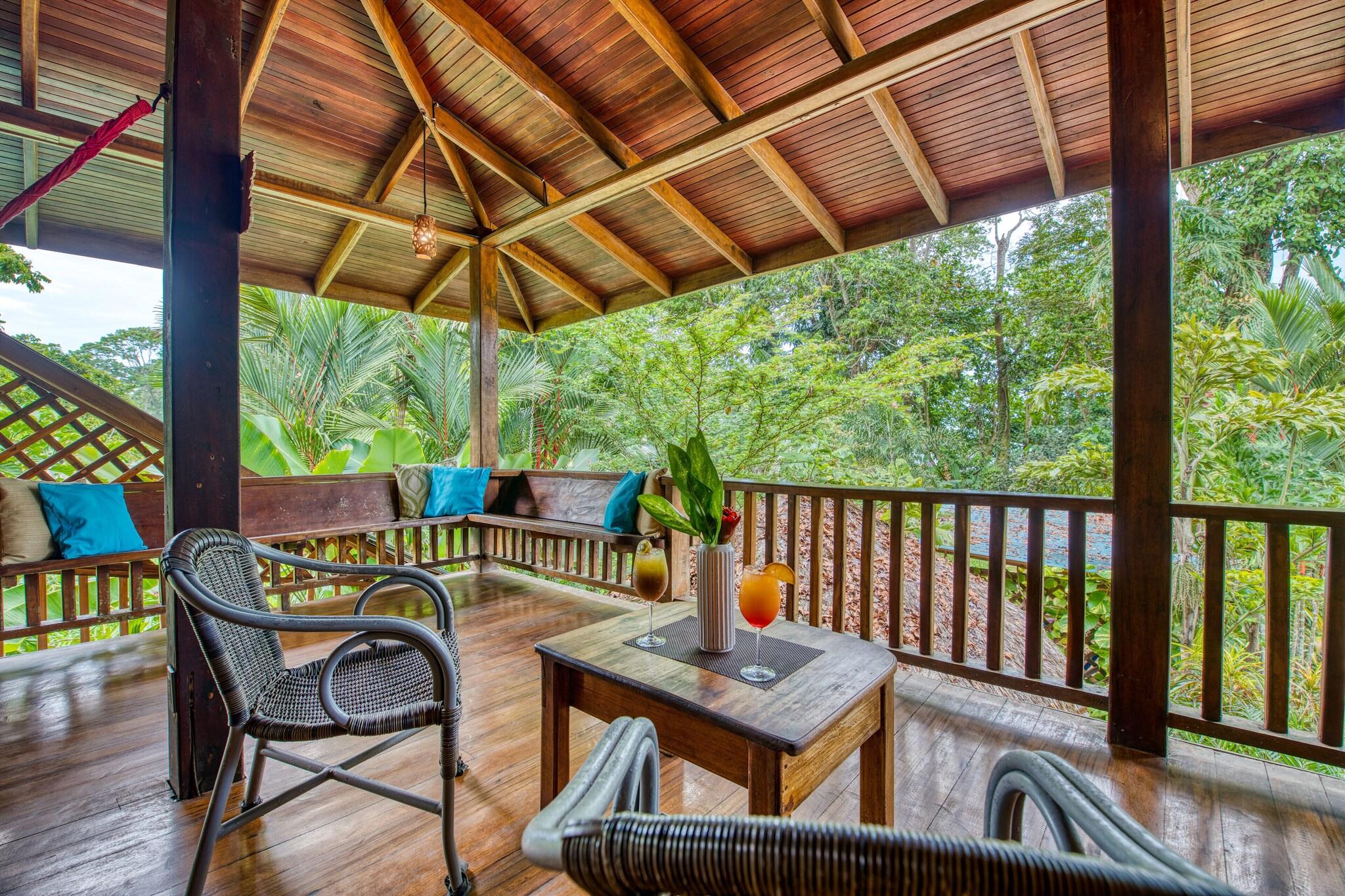 Cabin Queen Size Bed