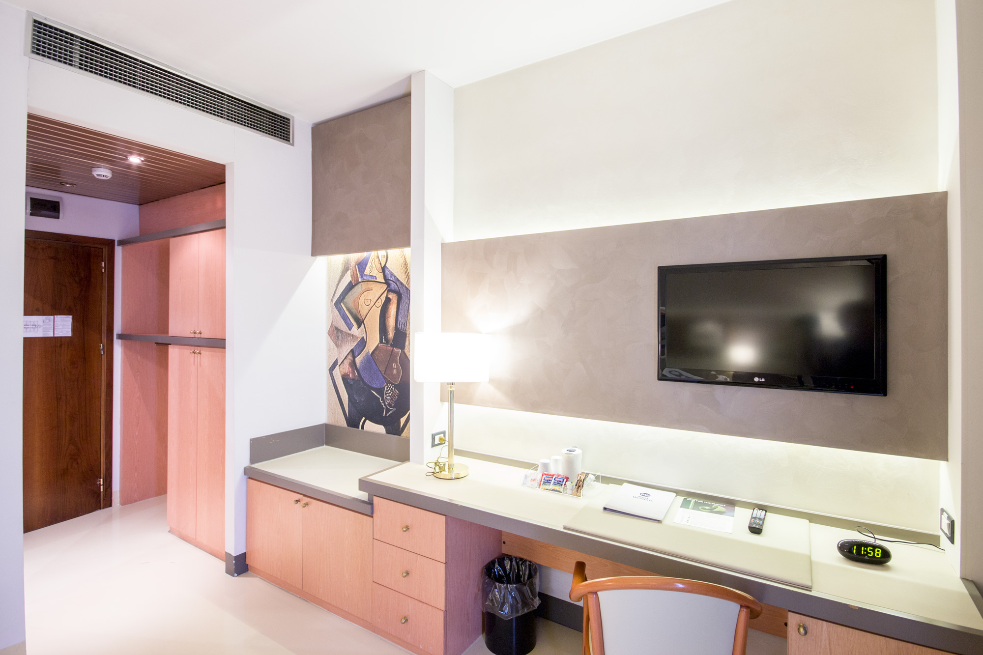 Double or Twin Standard