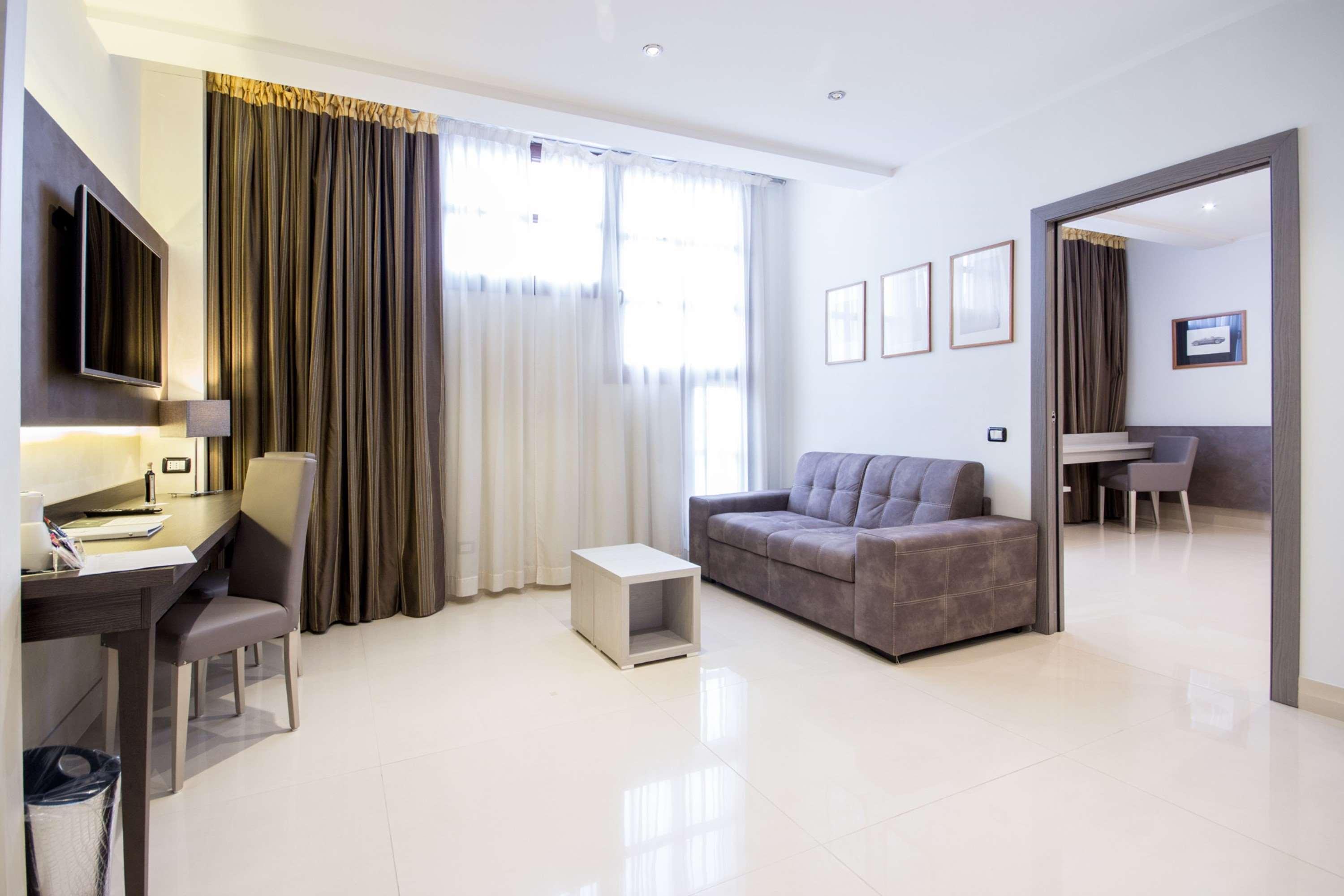 Suite Queen Size Bed