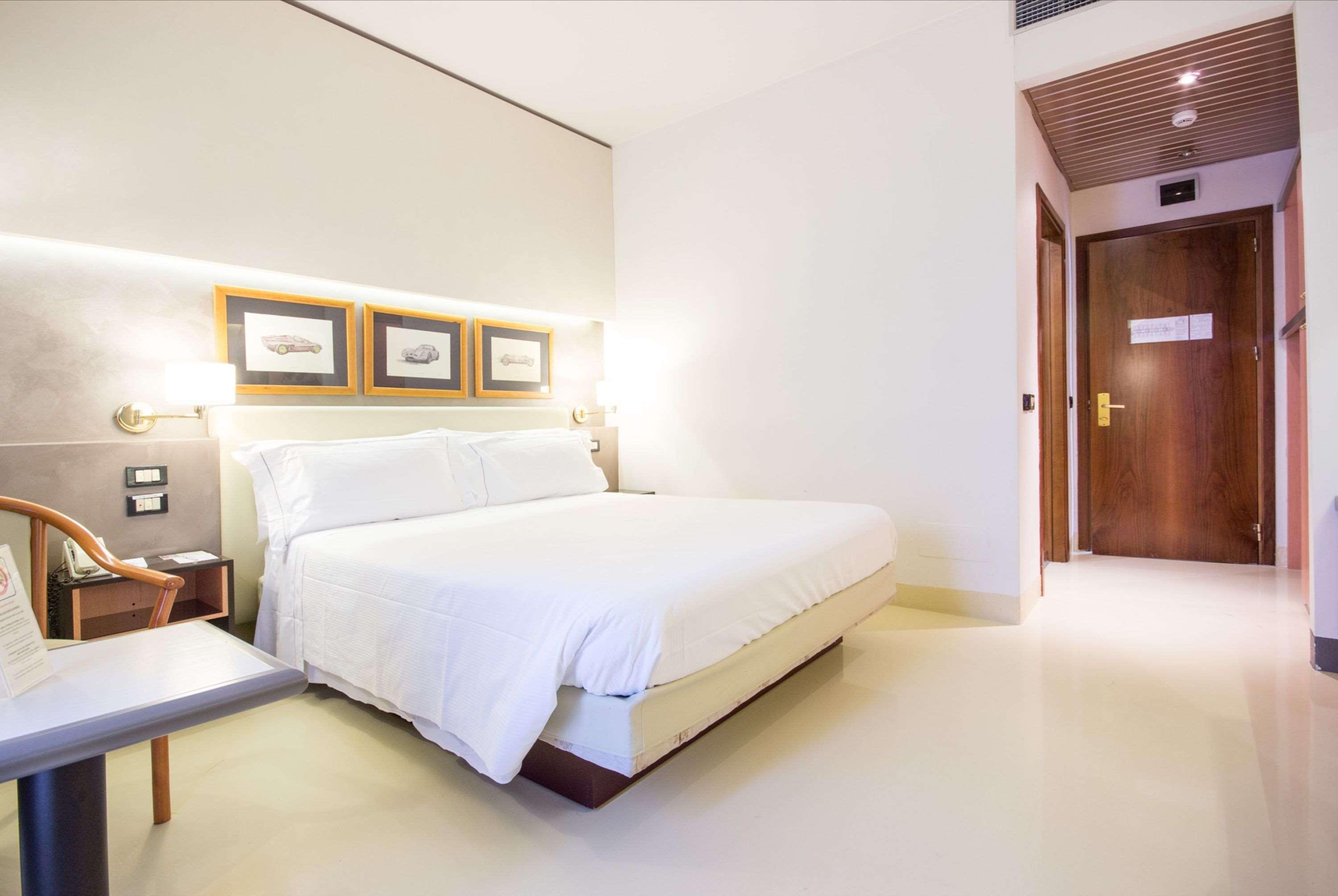 Double Queen Bed Non Smoking