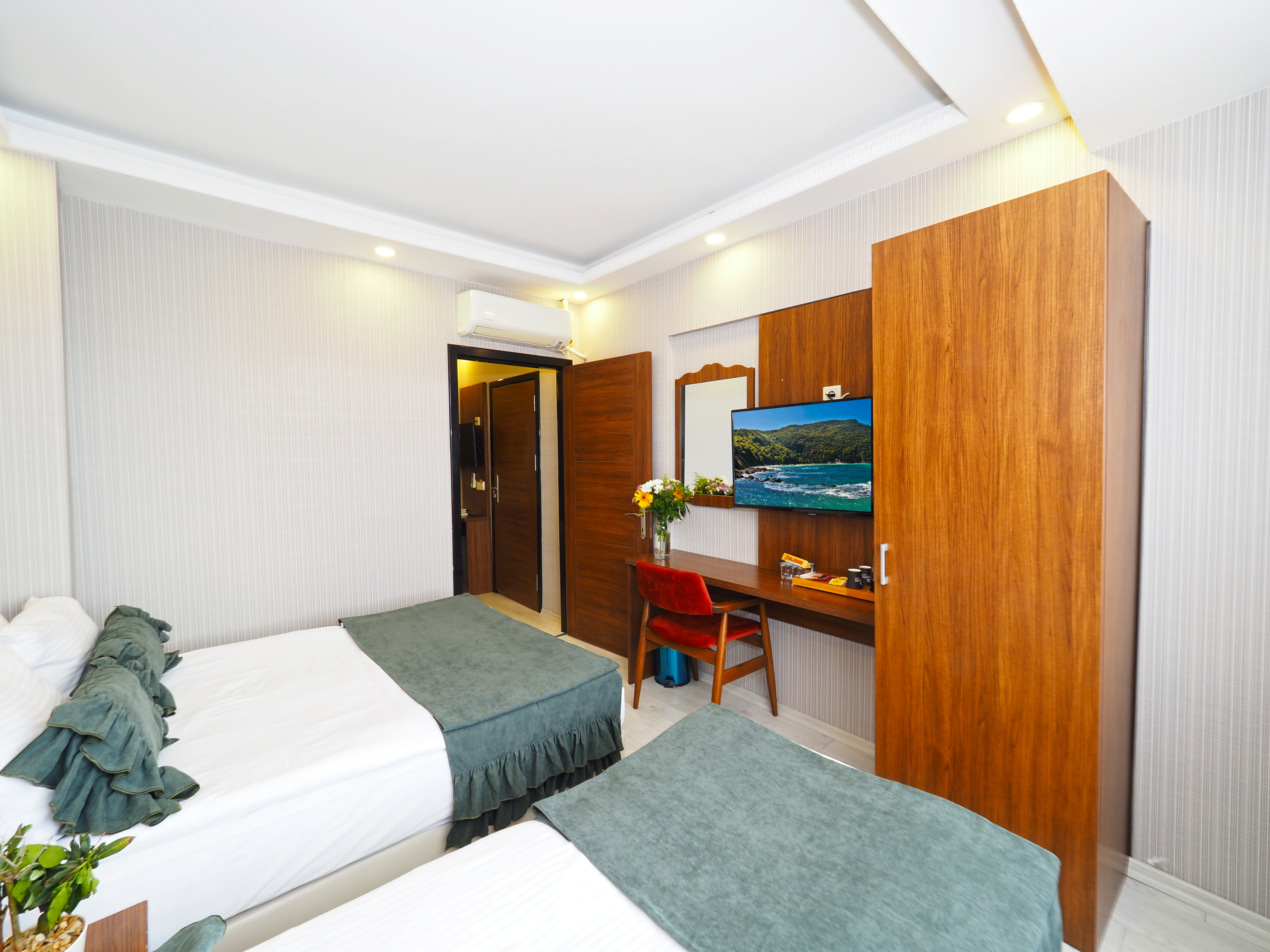 Family Room Standard