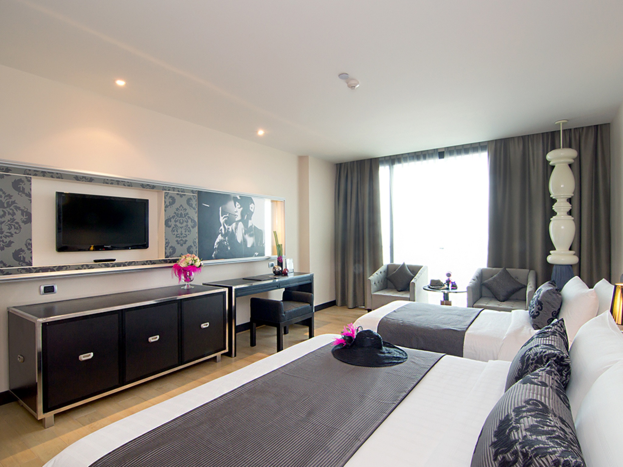 Double or Twin Superior Sea View