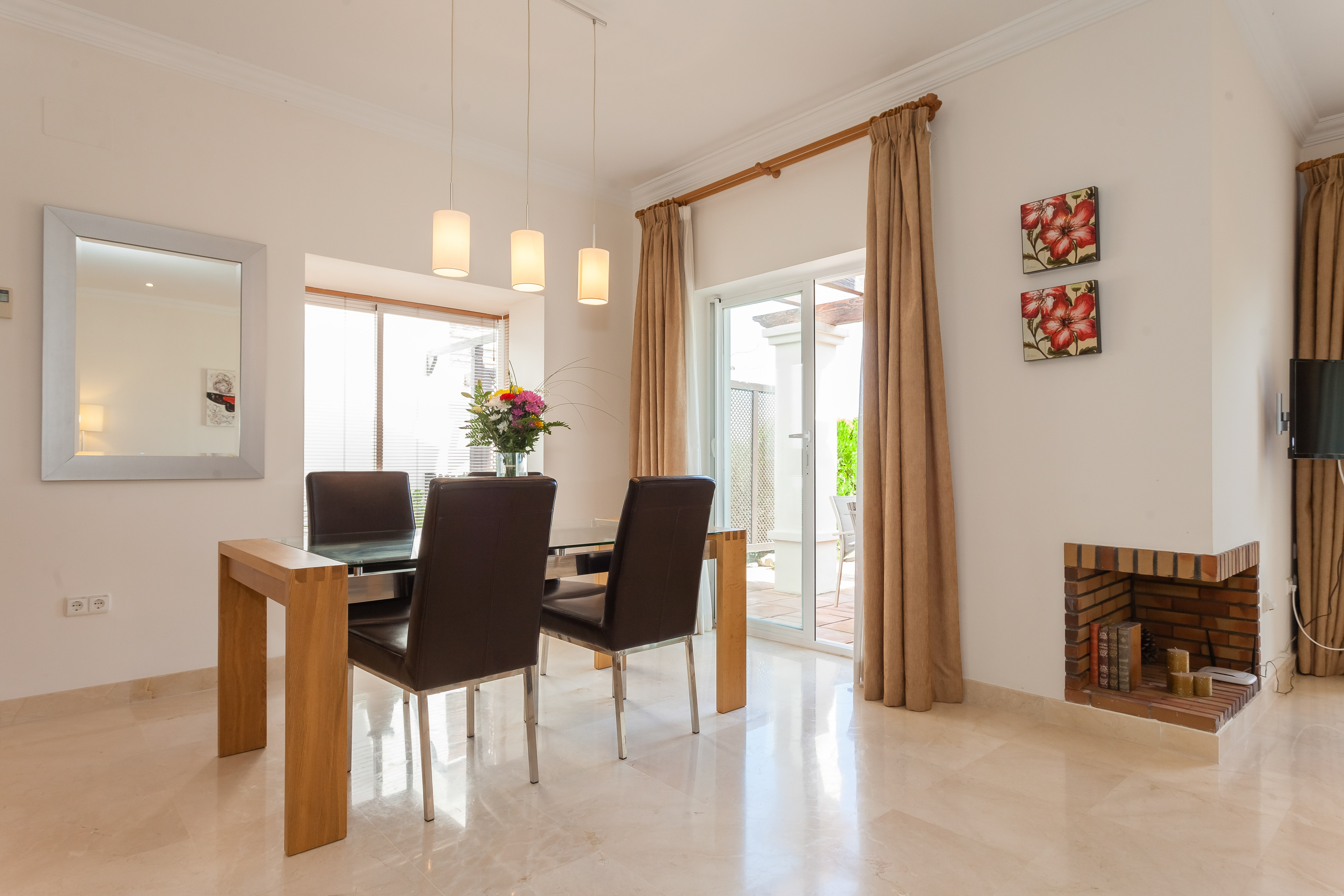 Chalet Capacity 4 Two Bedrooms