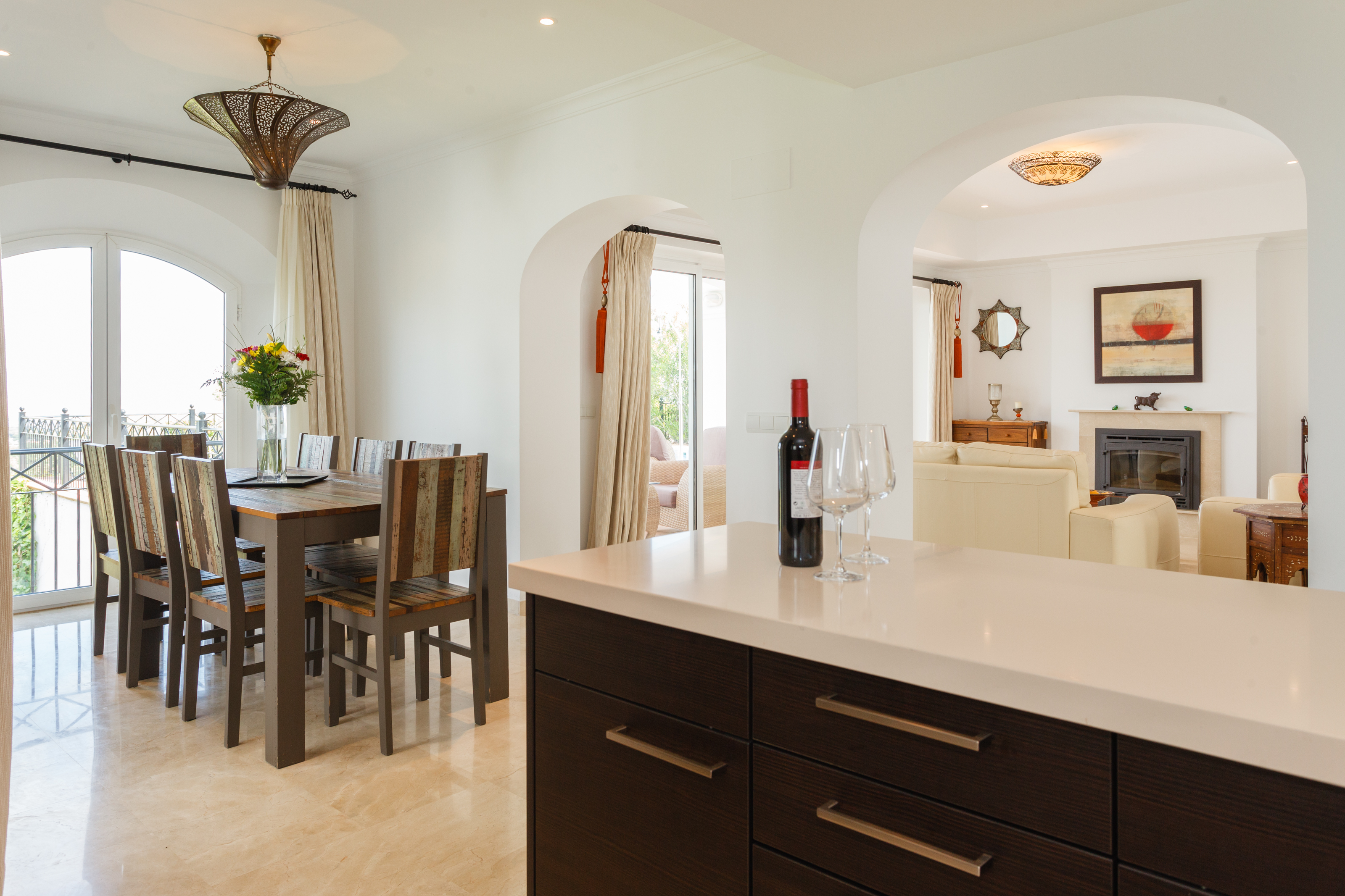 Villa Four Bedrooms Three Bathrooms