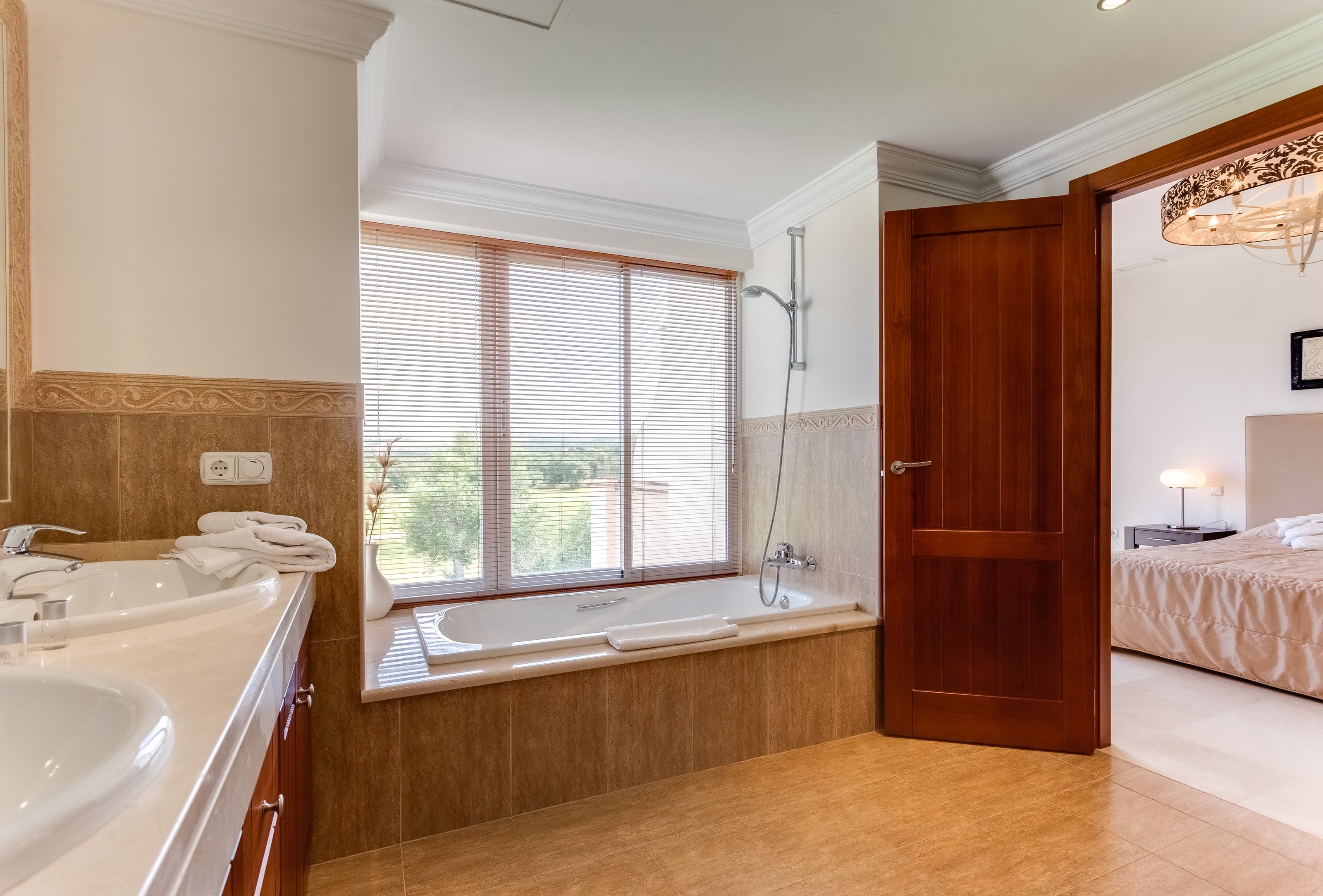 Chalet Capacity 4 Two Bedrooms