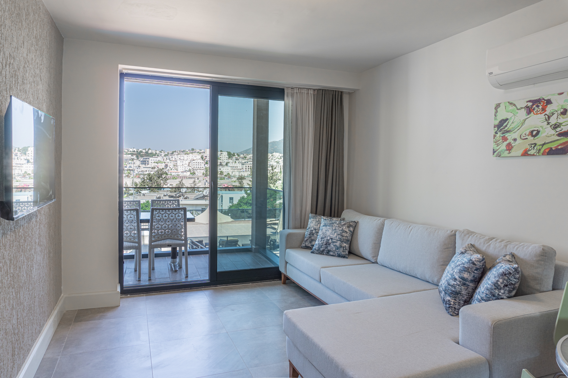 Apartment One Bedroom One Bathroom