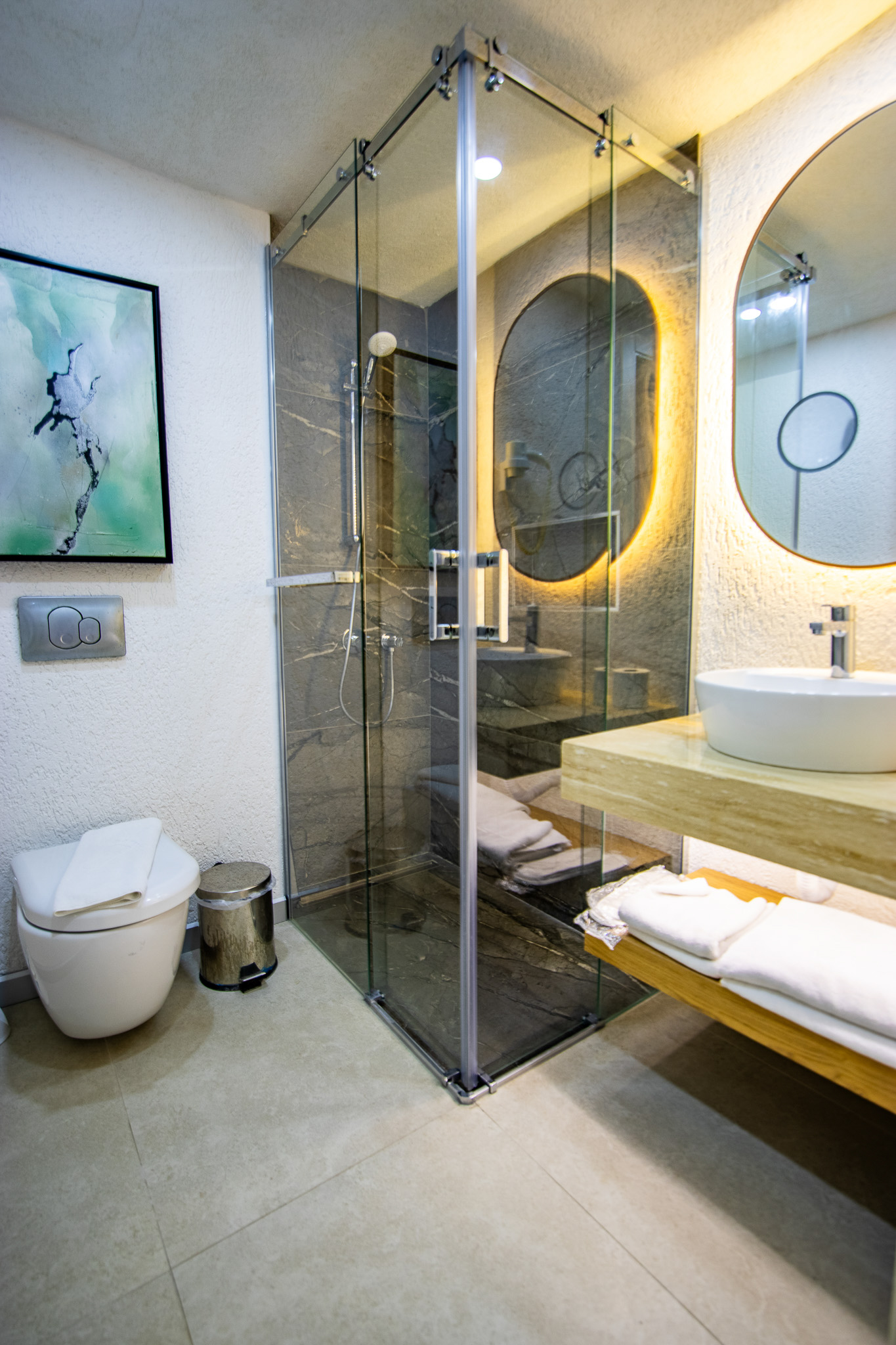 Apartment One Bedroom One Bathroom