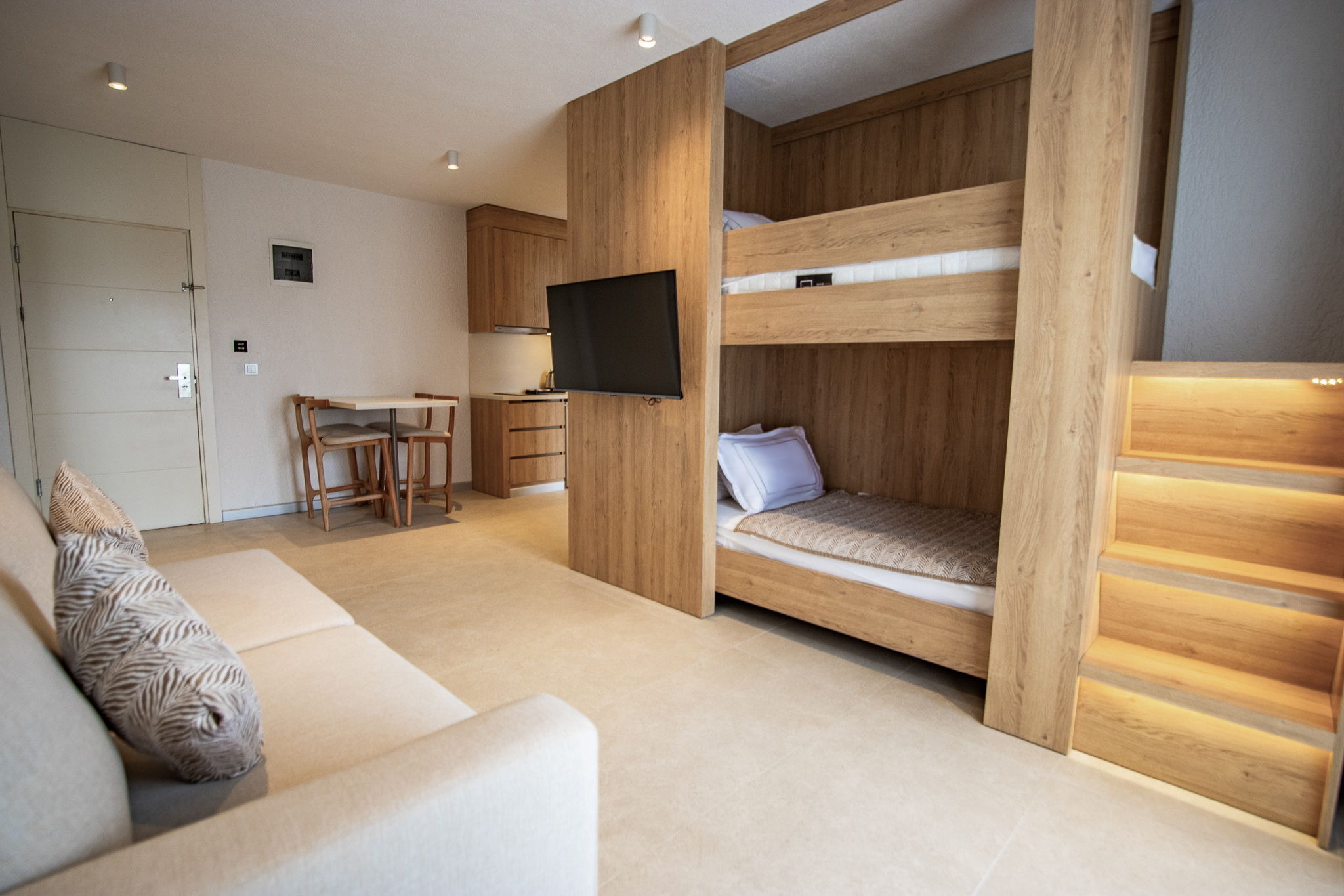 Apartment One Bedroom One Bathroom